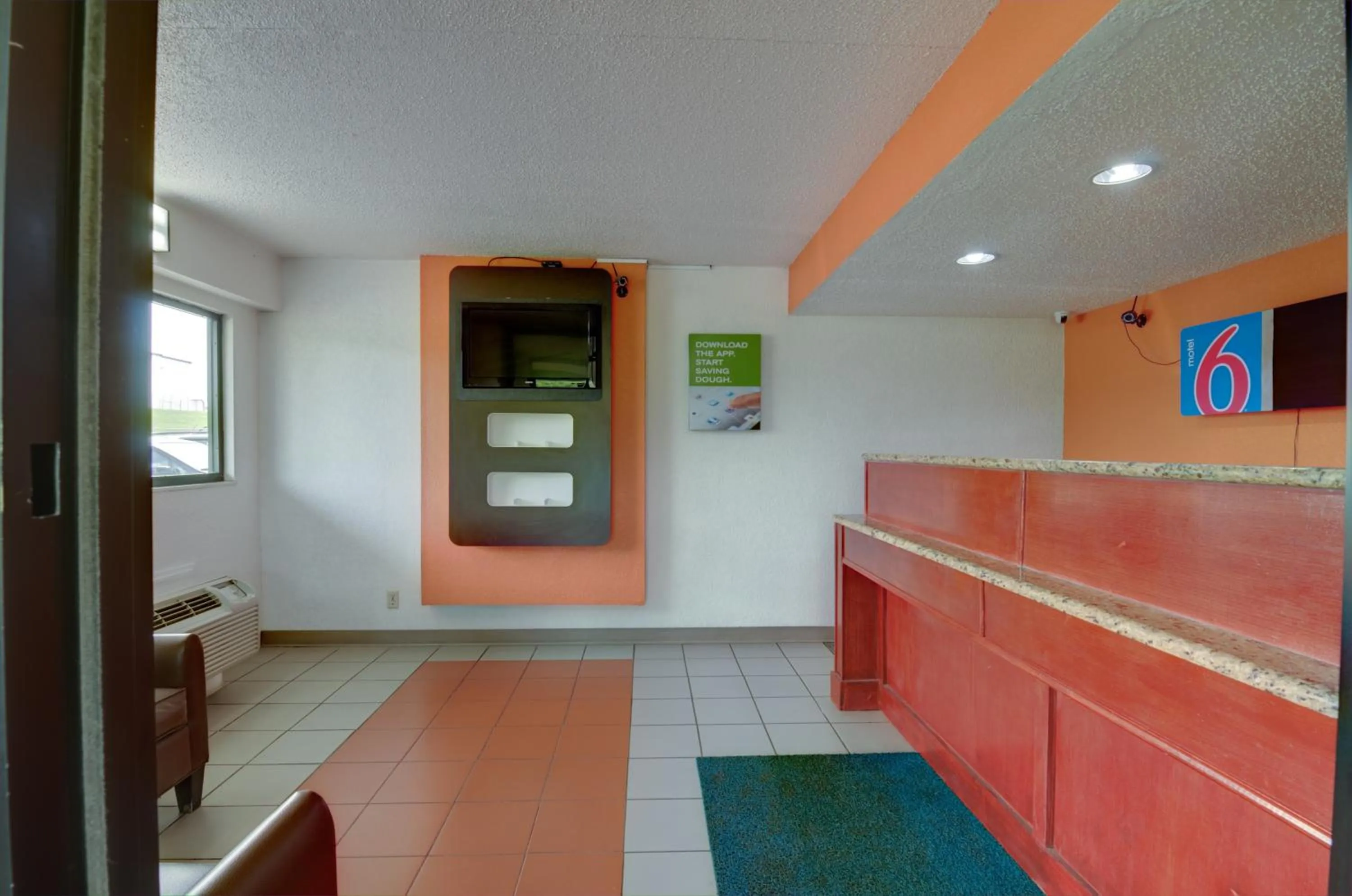 Lobby or reception in Motel 6-Kansas City, MO
