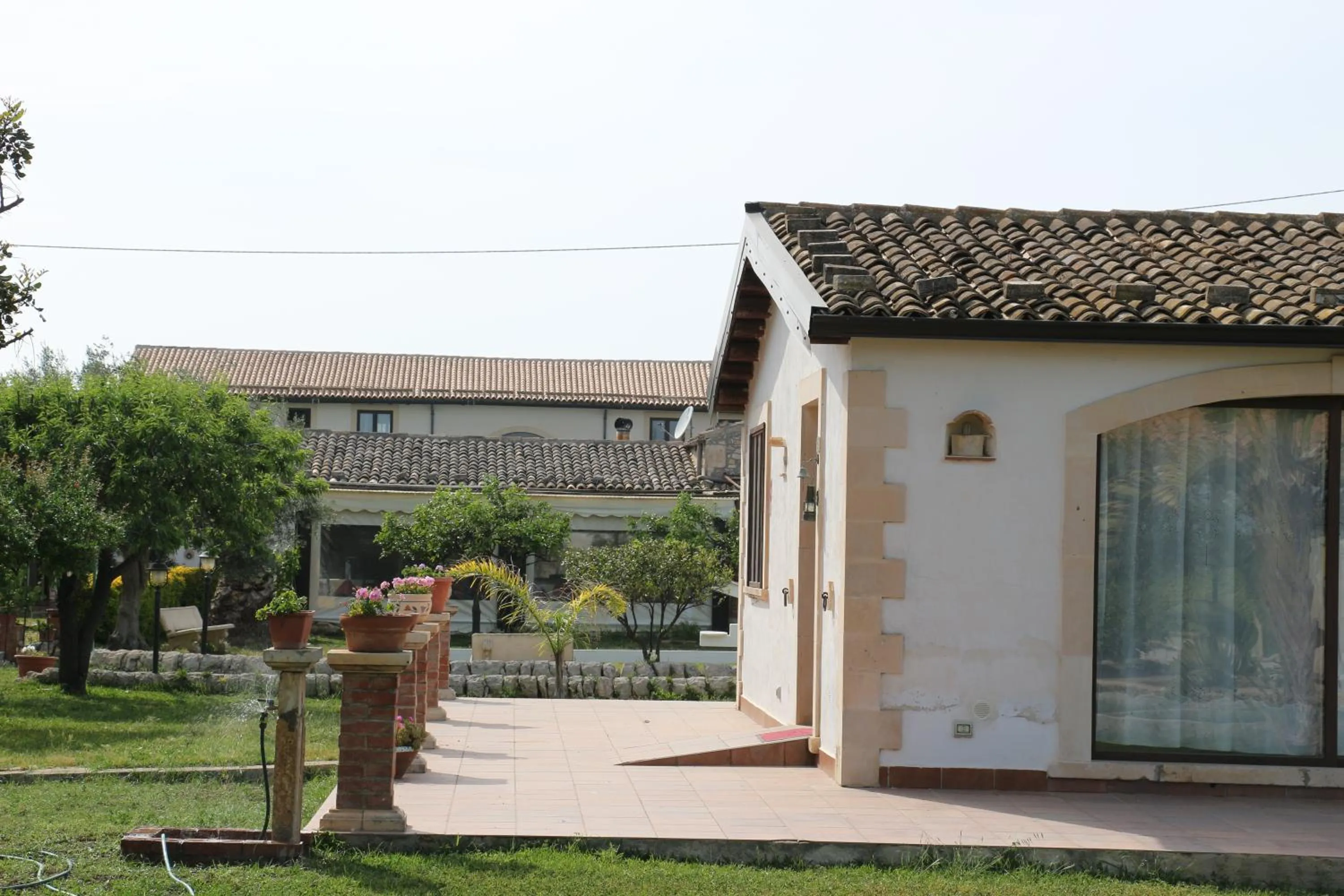 Property building in Aranceto Hotel