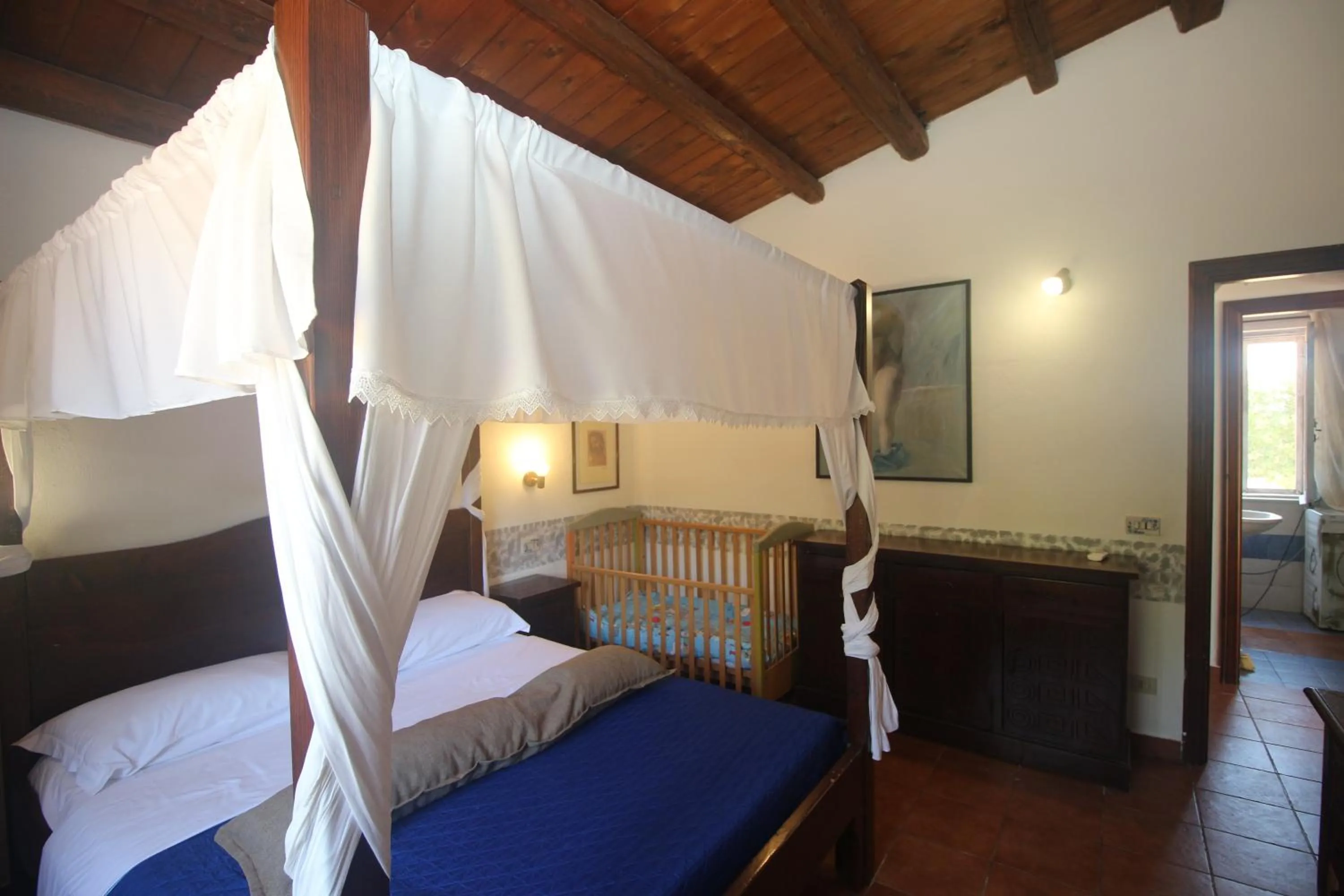 Bed in Aranceto Hotel