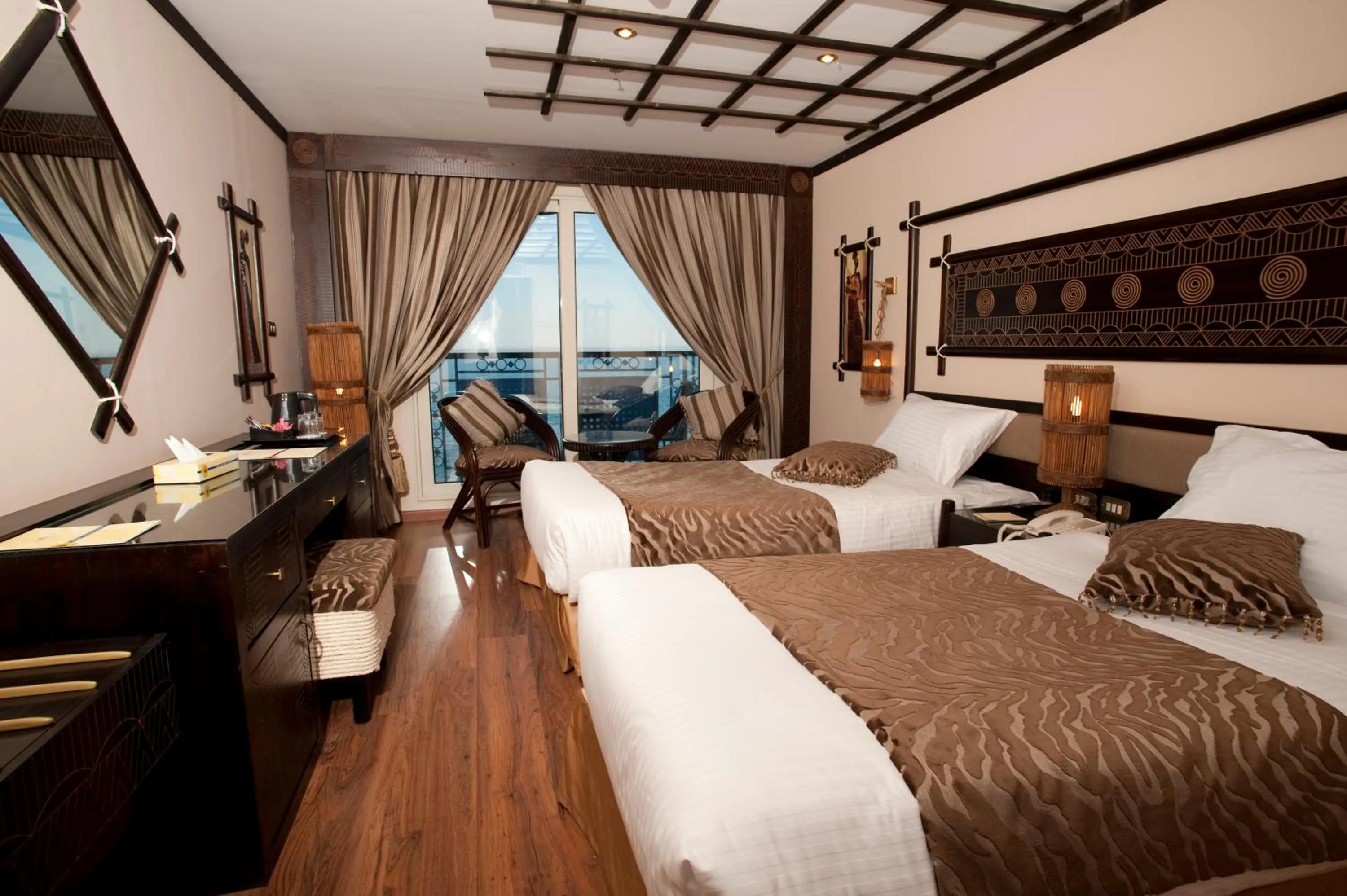 Photo of the whole room in SUNRISE African Dreams Cruise -Grand Select-