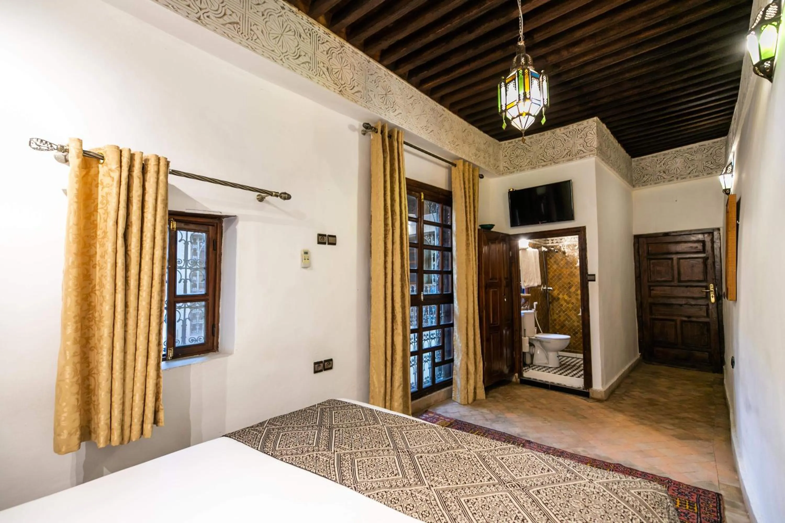 Bedroom, Bed in Riad Fes Aicha & SPA