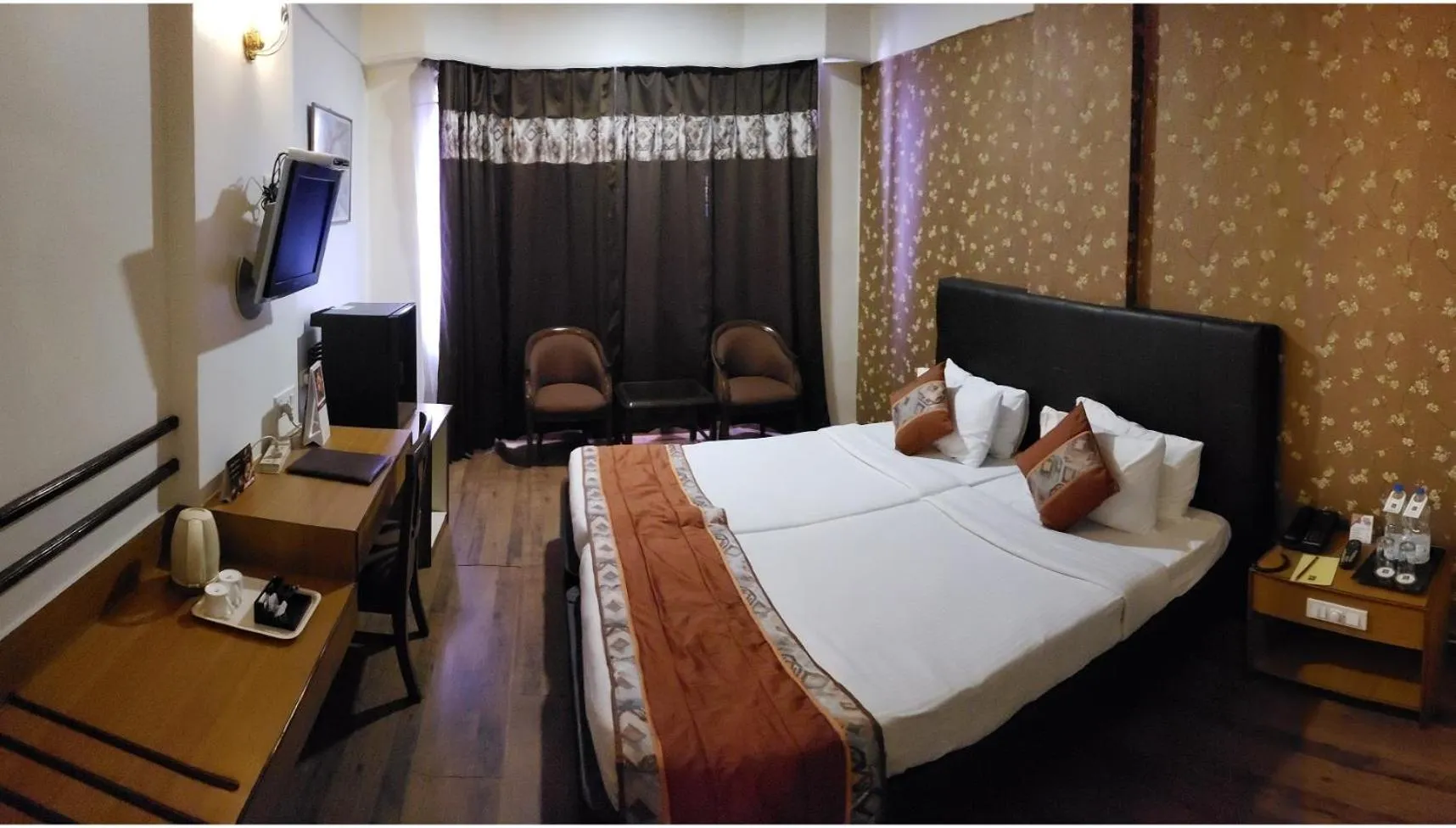 Photo of the whole room in Quality Inn Residency