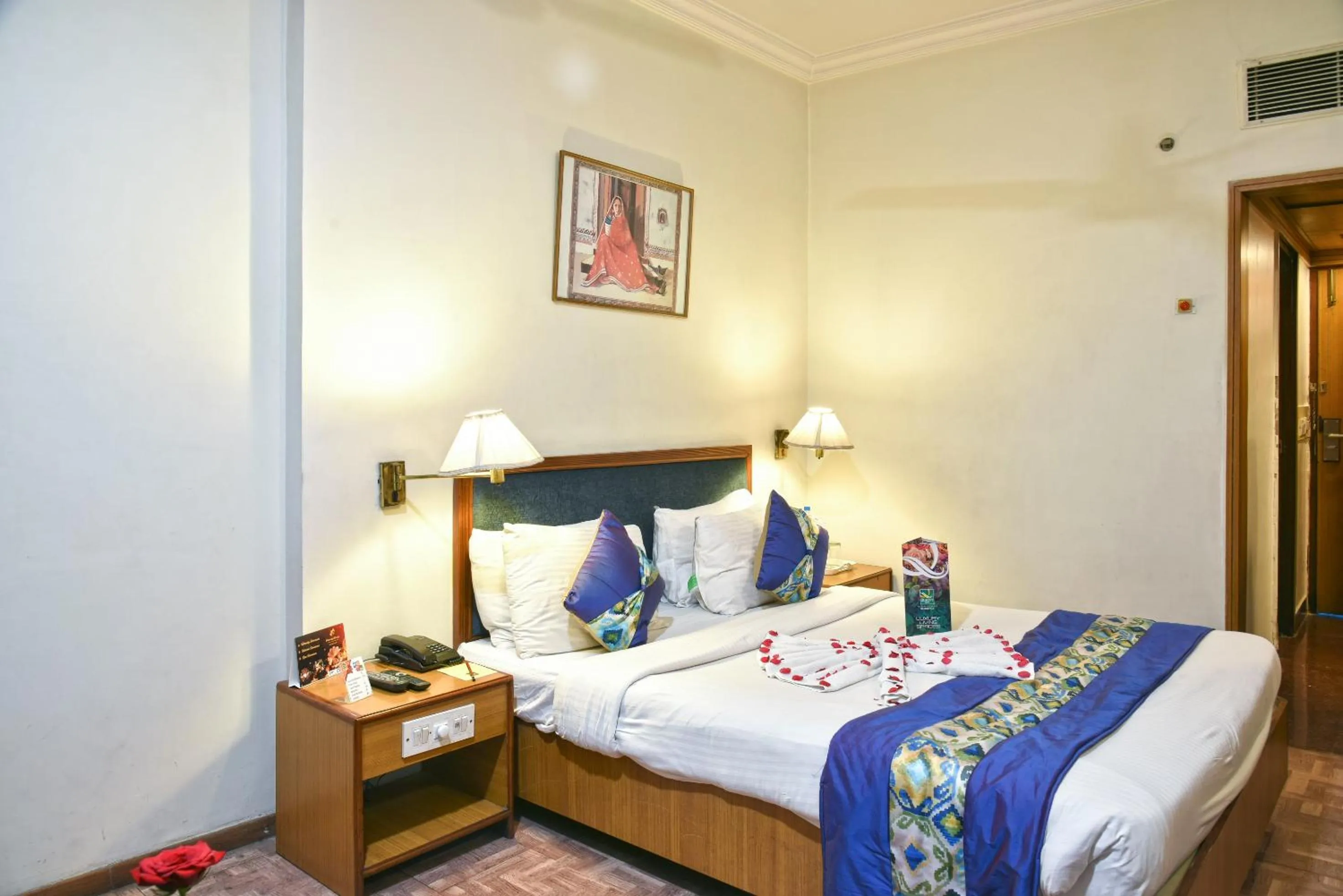 Bedroom in Quality Inn Residency