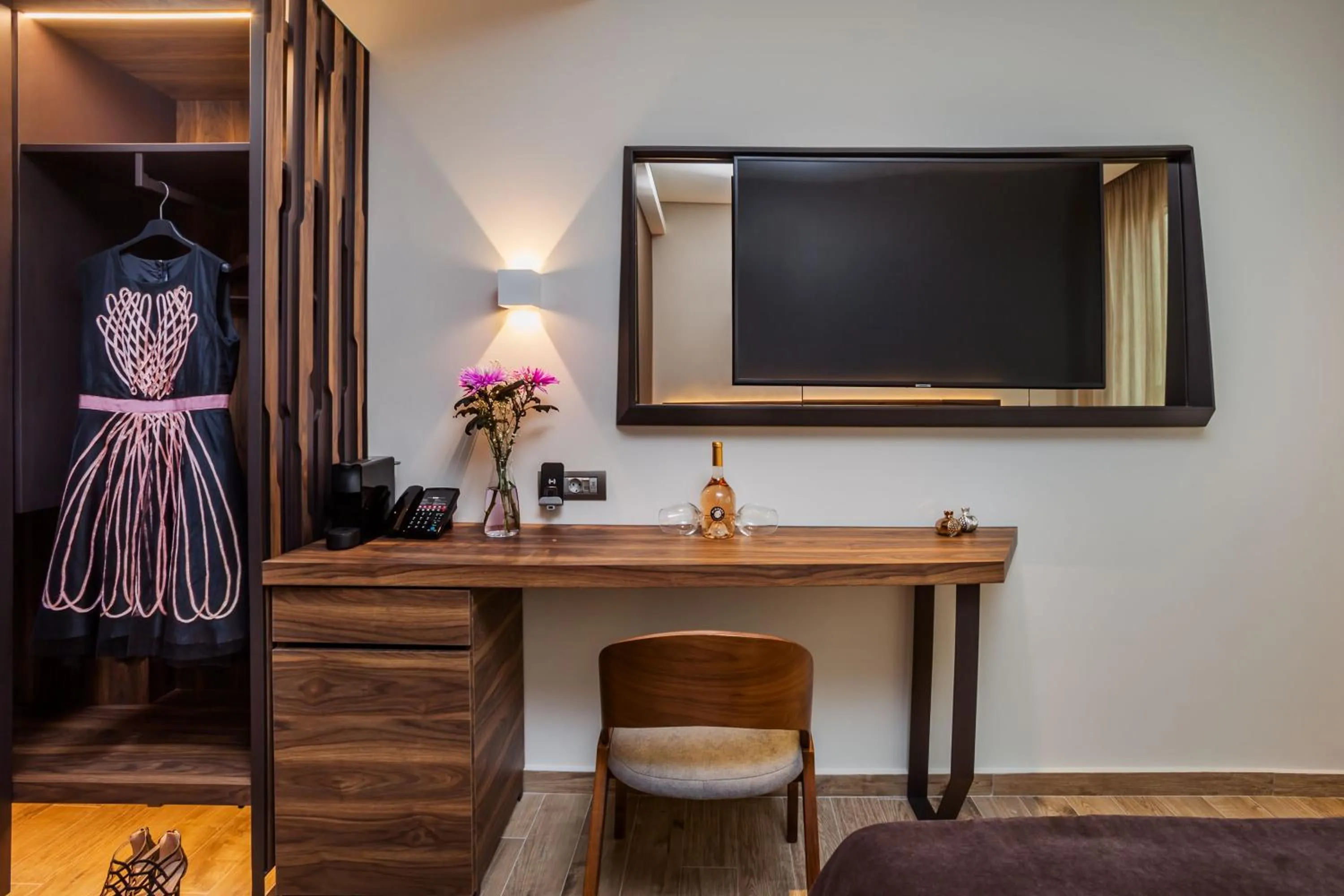 TV and multimedia in Imperial Plus Urban Smart Hotel Thessaloniki