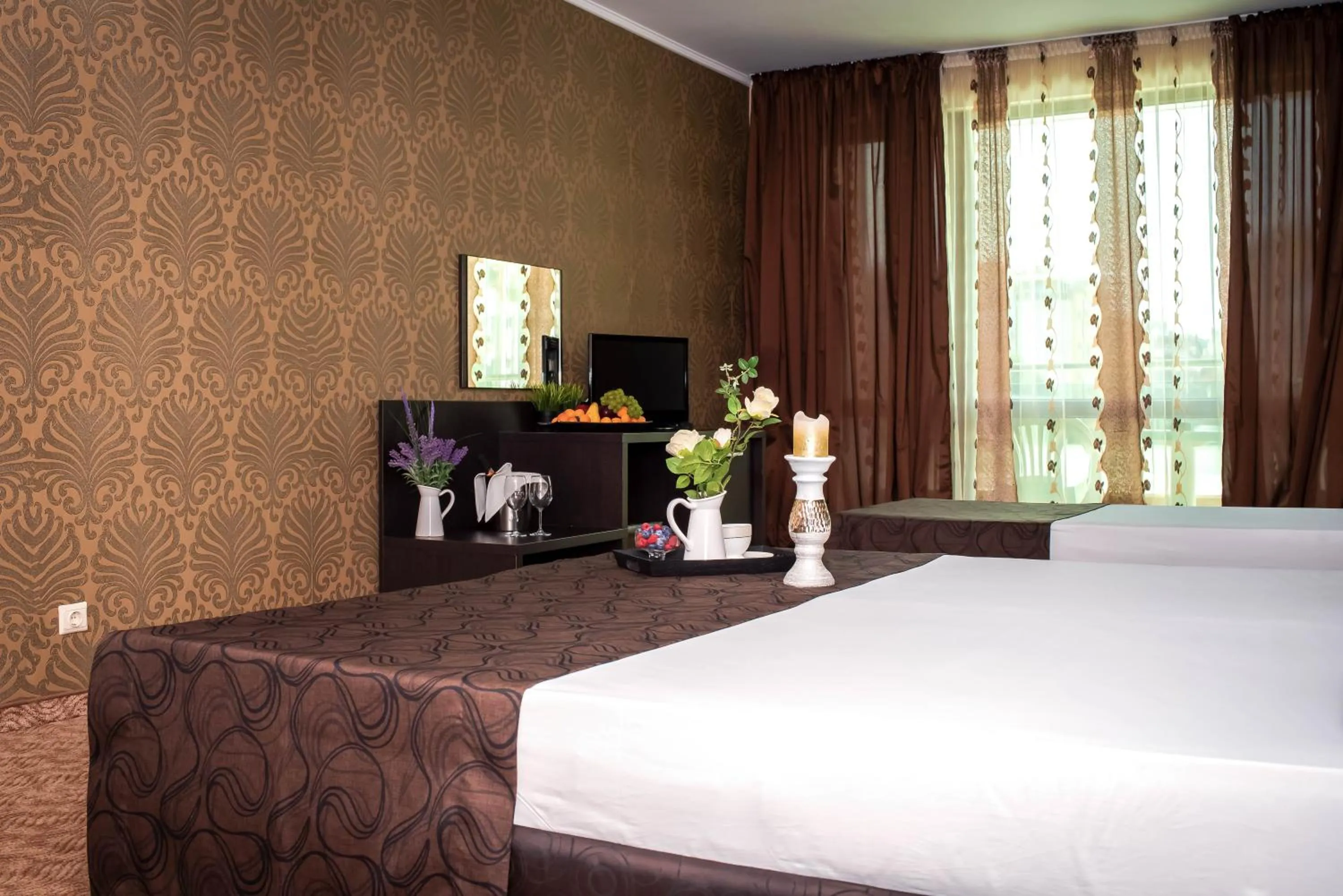 Bed in Central Plaza