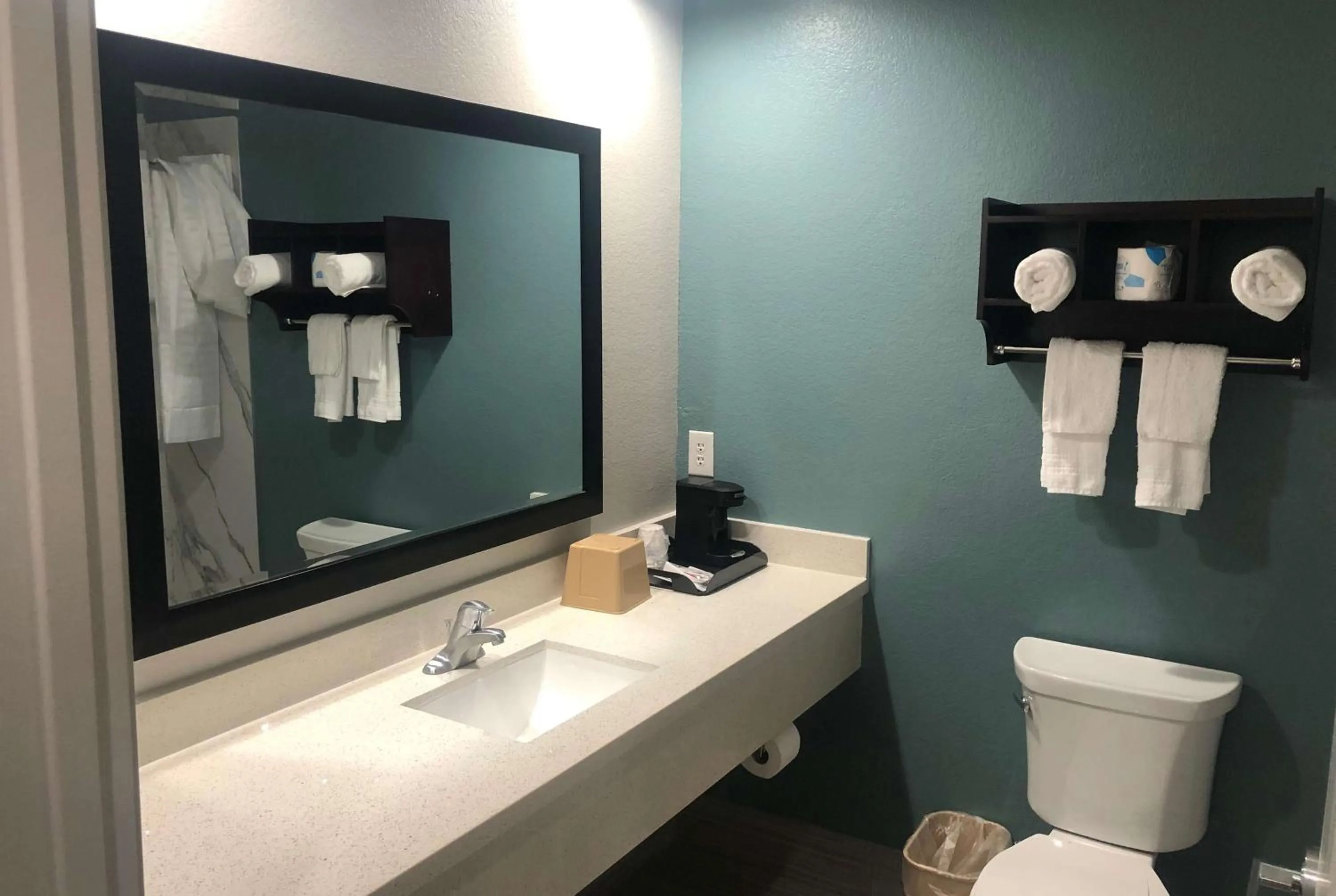 Bathroom in Super 8 by Wyndham Spring/North Houston