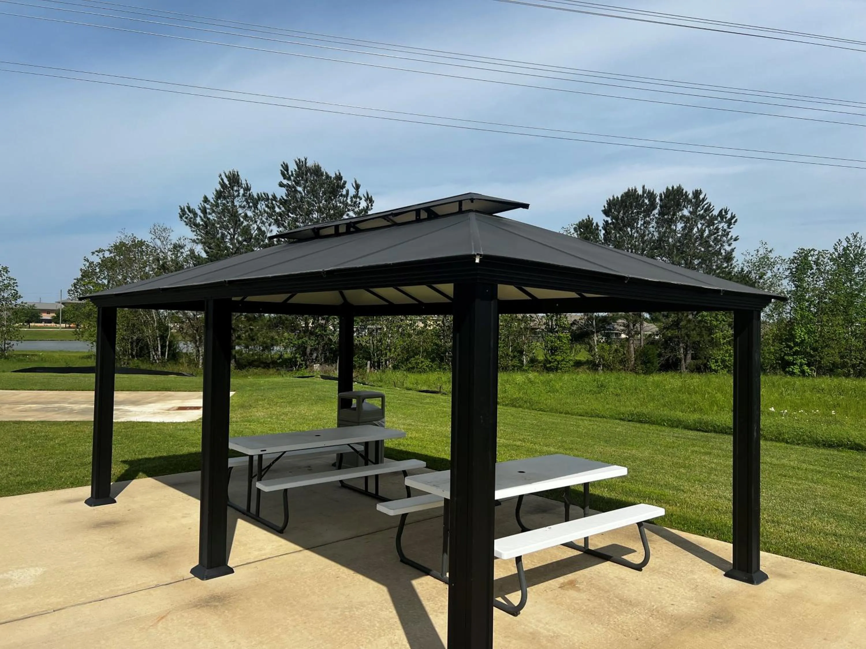 BBQ facilities in Super 8 by Wyndham Spring/North Houston