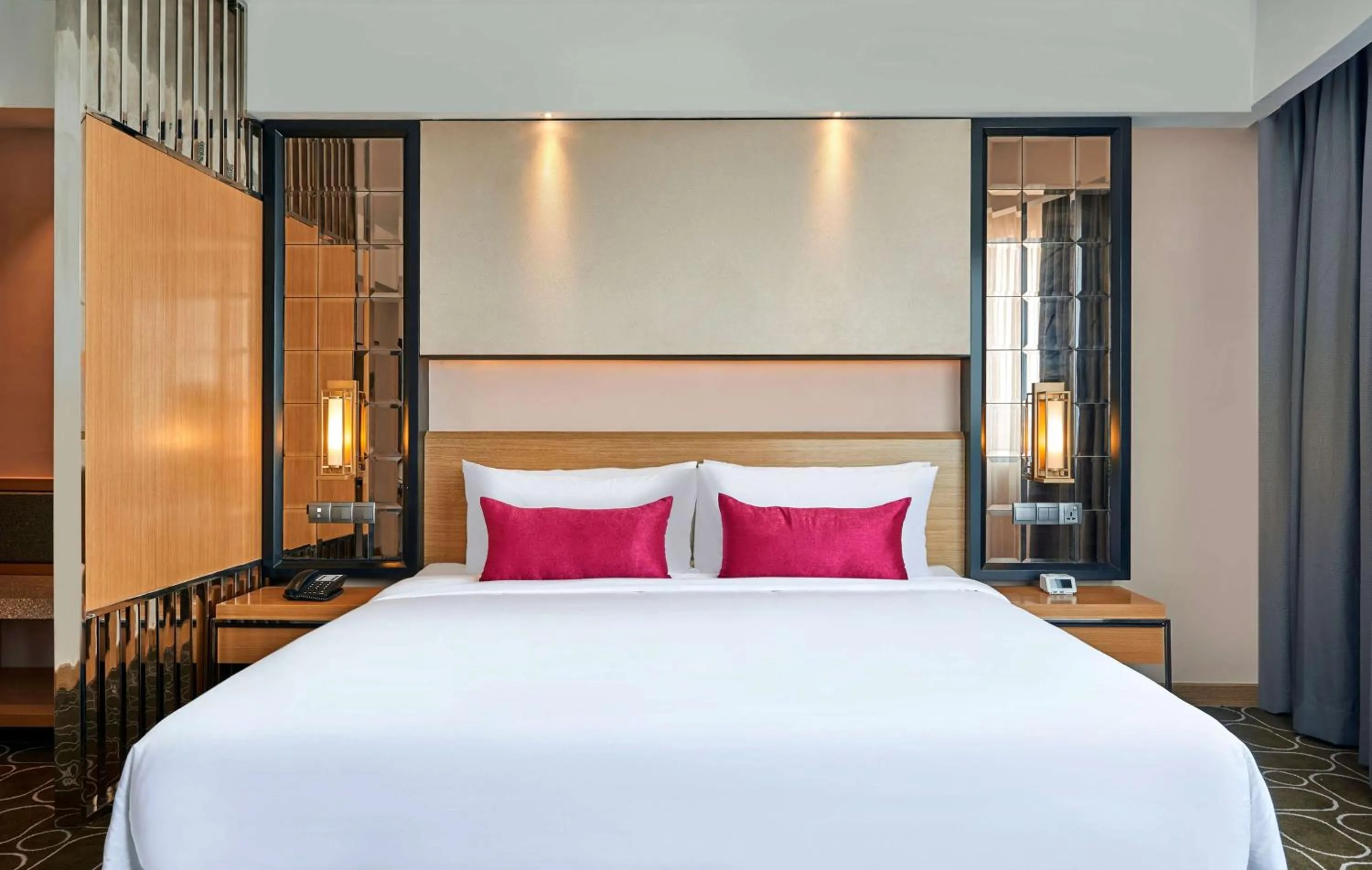 Photo of the whole room, Bed in Wyndham Acmar Klang