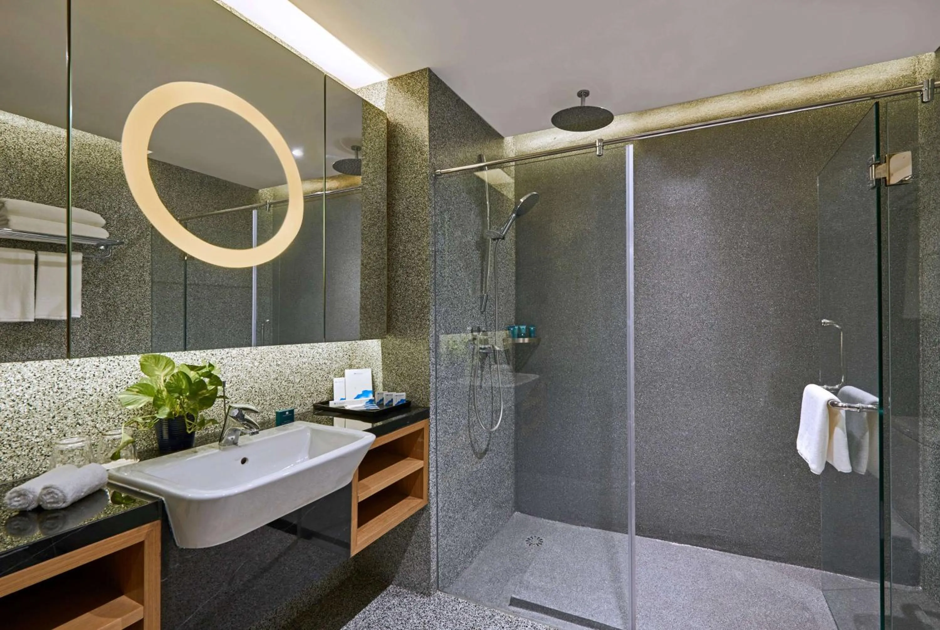 Photo of the whole room in Wyndham Acmar Klang