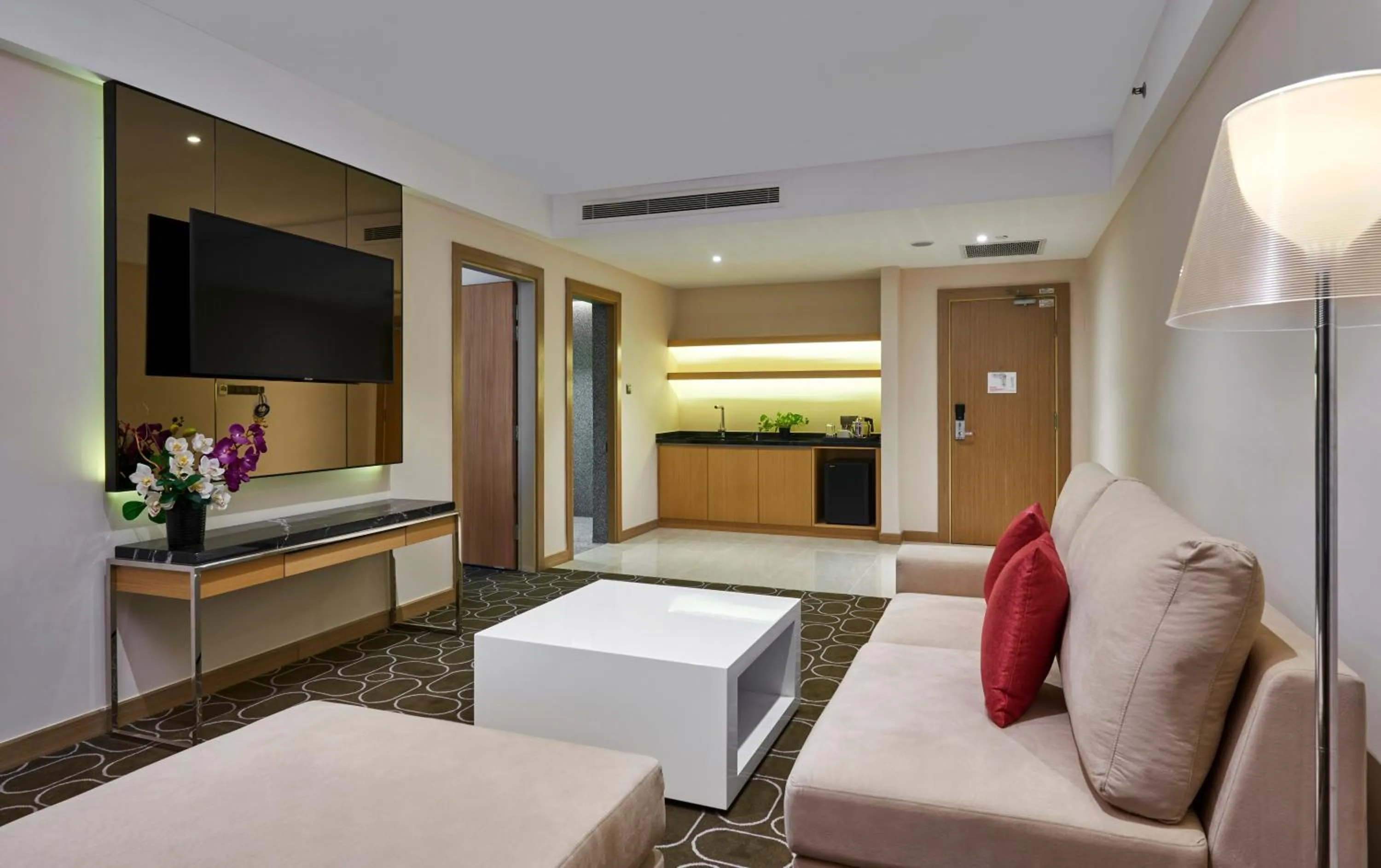 TV and multimedia in Wyndham Acmar Klang