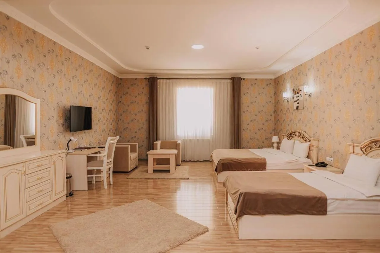 Photo of the whole room, Bed in GRAND HOTEL SOGDIANA