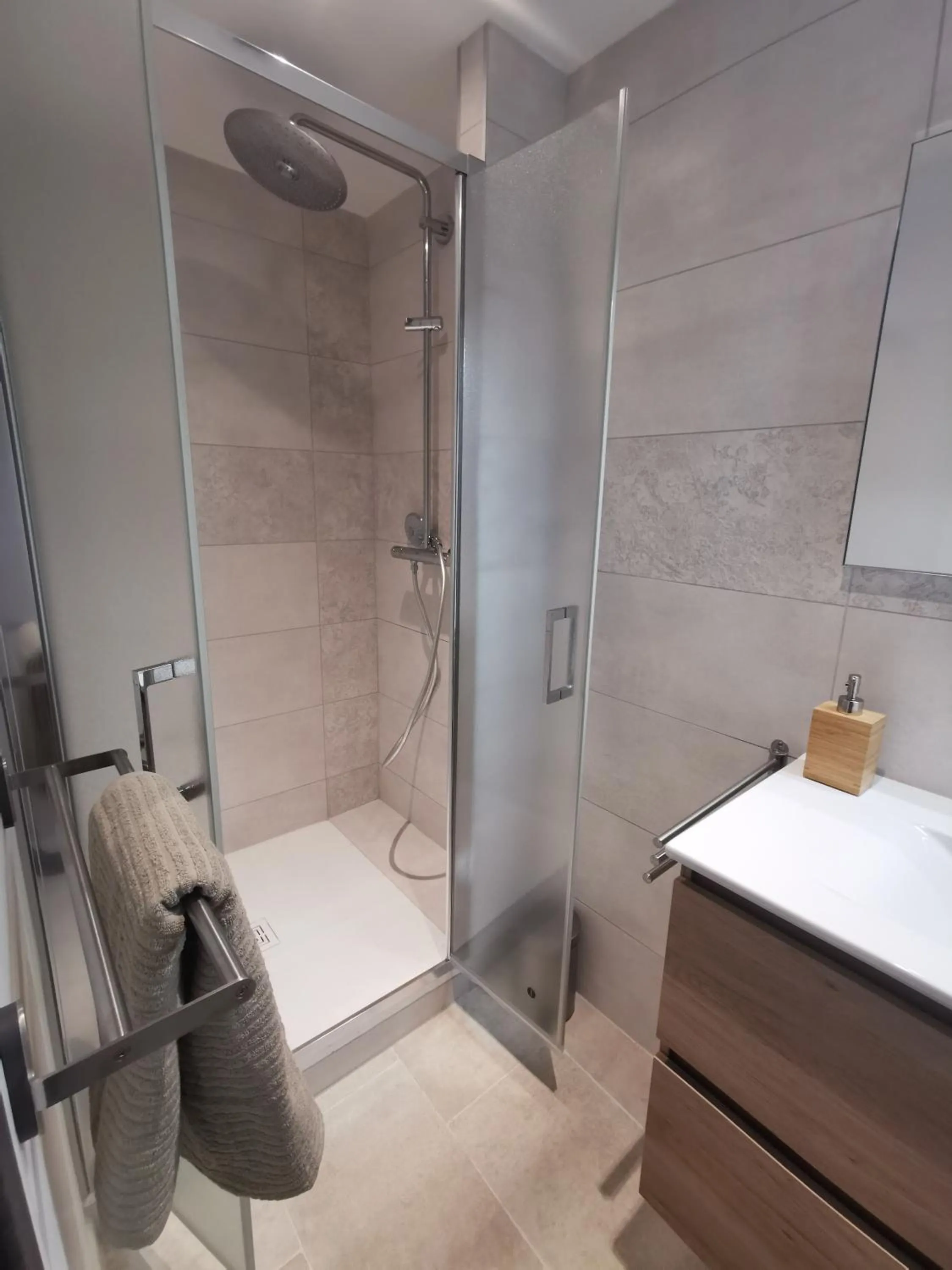 Shower in Colmar Suites - Résidence