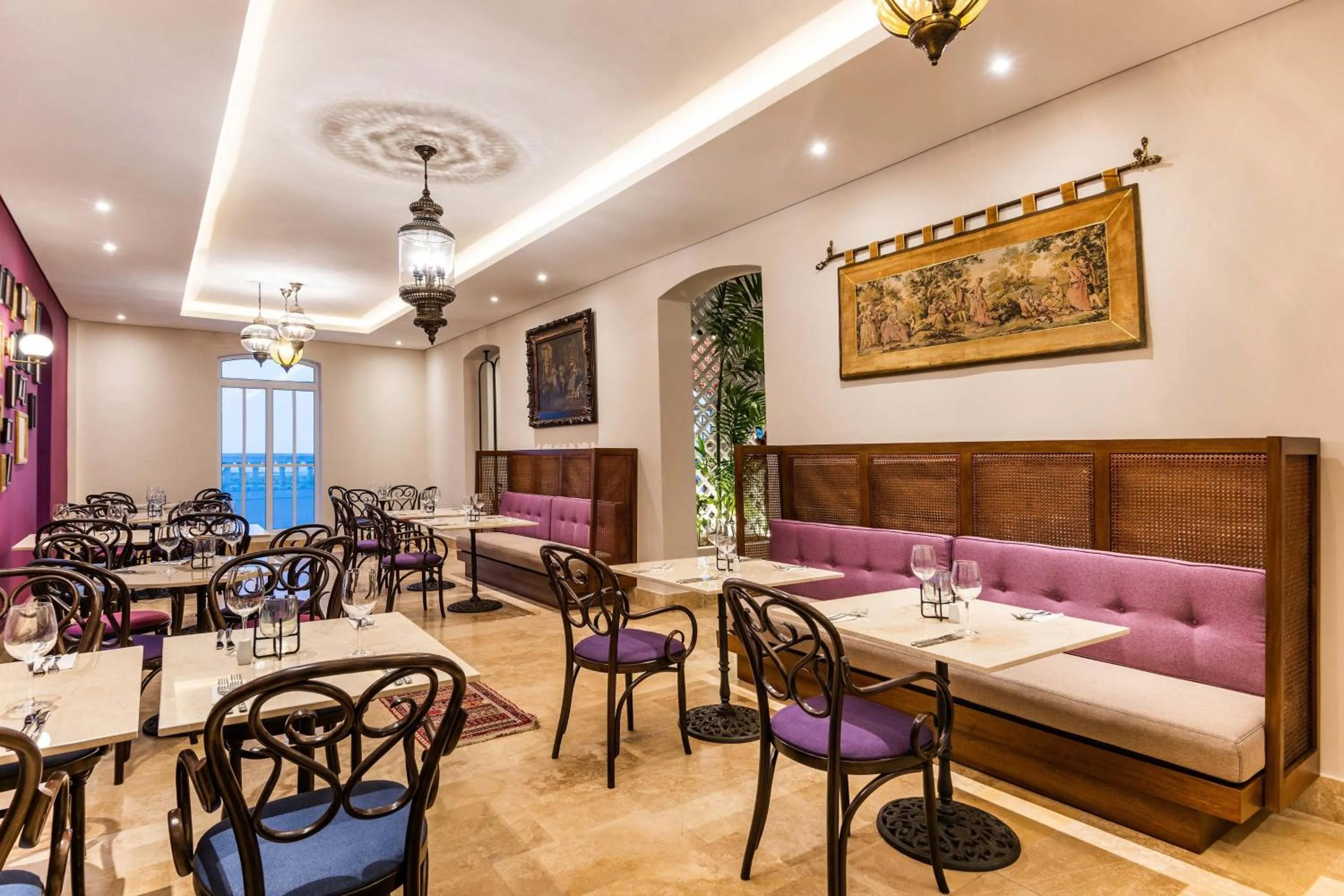Lounge or bar in Ermita Cartagena, a Tribute Portfolio Hotel