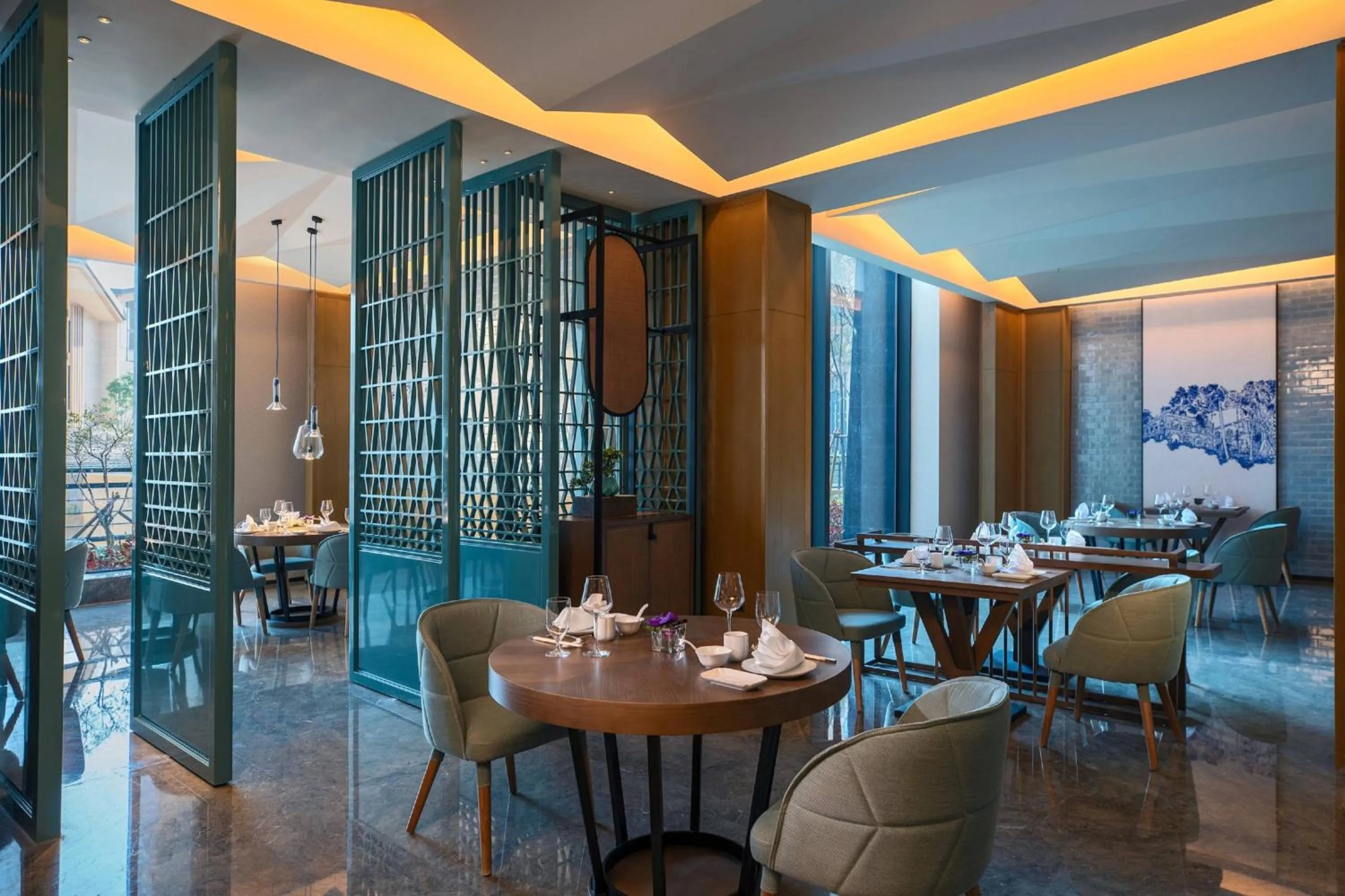 Restaurant/places to eat in Renaissance Xiamen Hotel