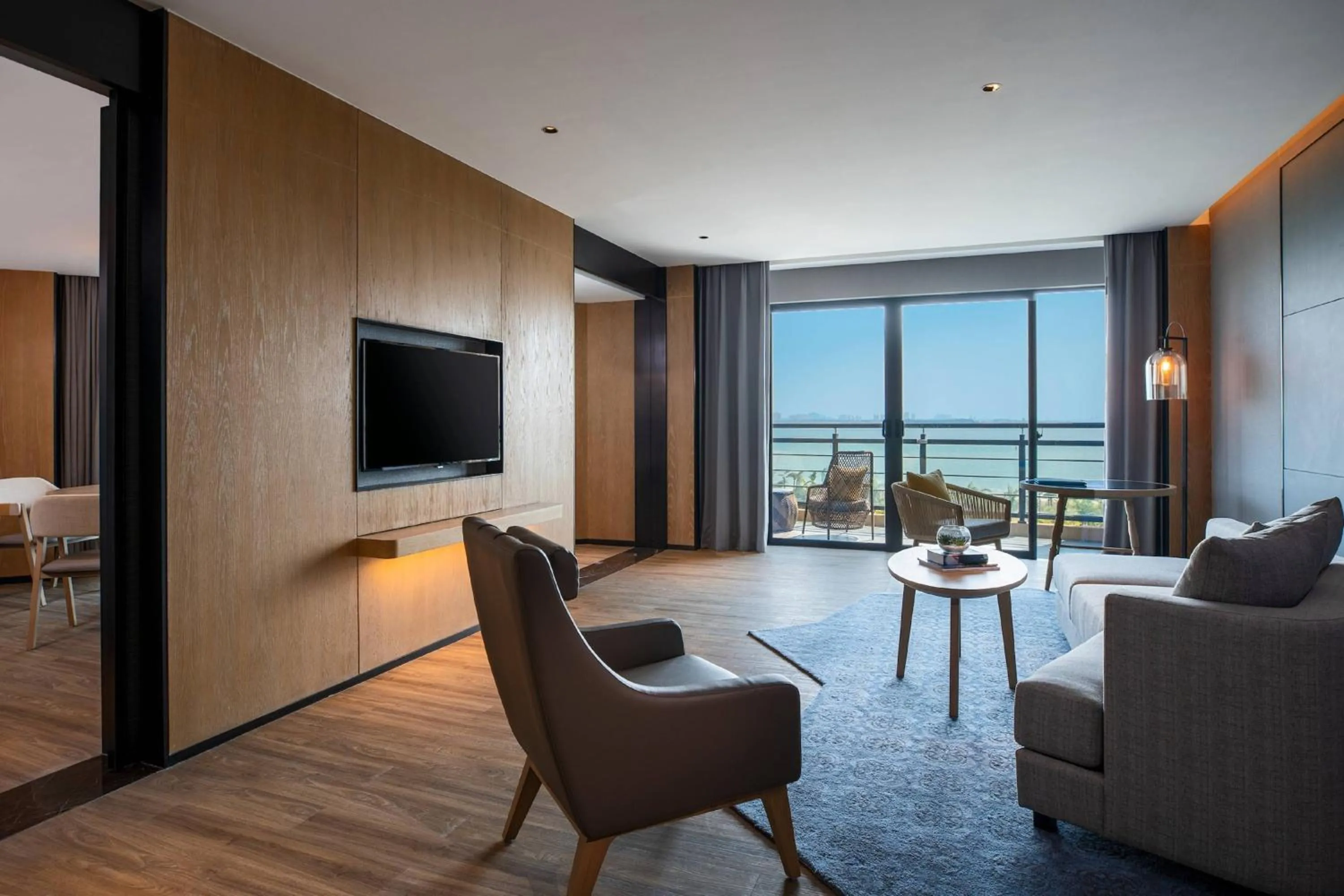 Living room in Renaissance Xiamen Hotel