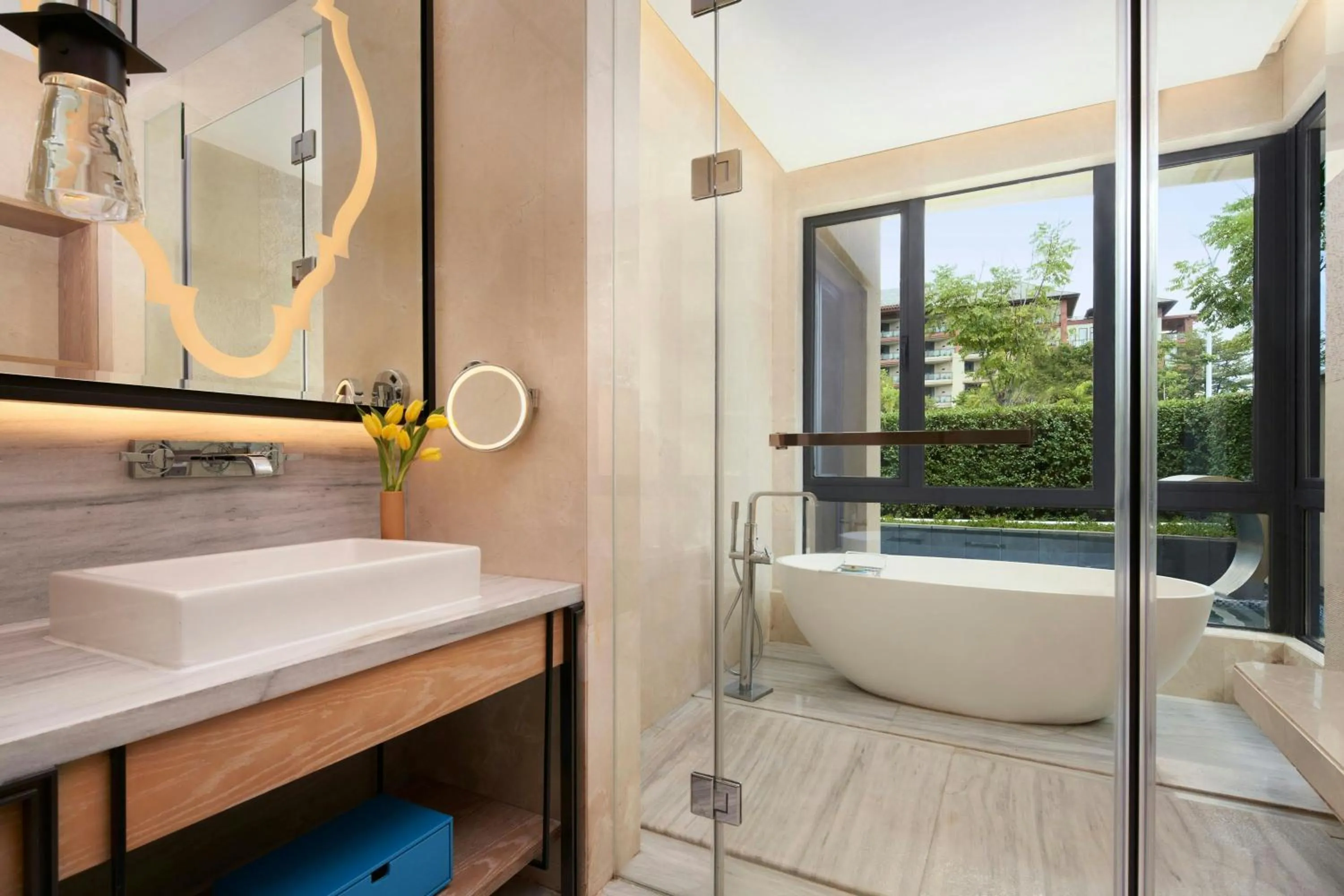 Bathroom in Renaissance Xiamen Hotel