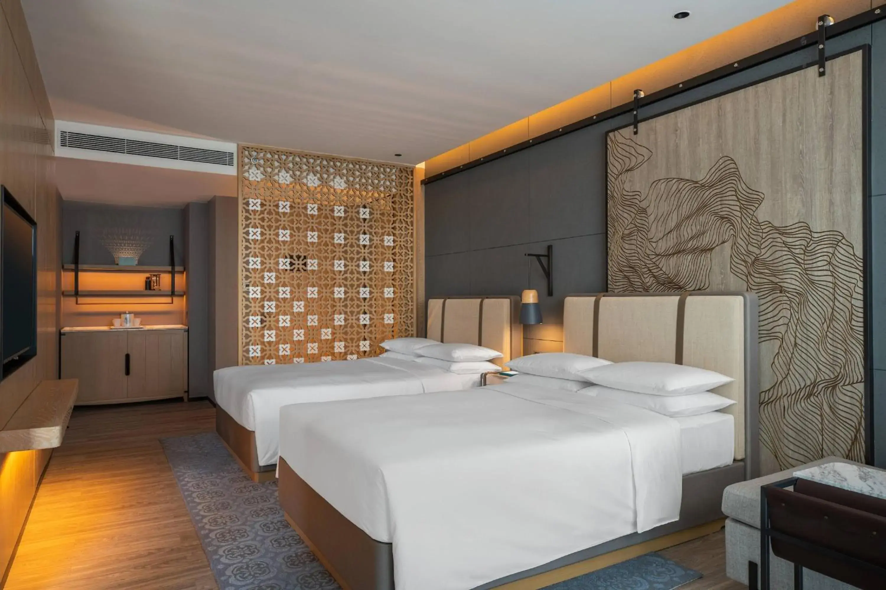 Twin Room with Garden View in Renaissance Xiamen Hotel Twin Room with Garden View in Renaissance Xiamen Hotel