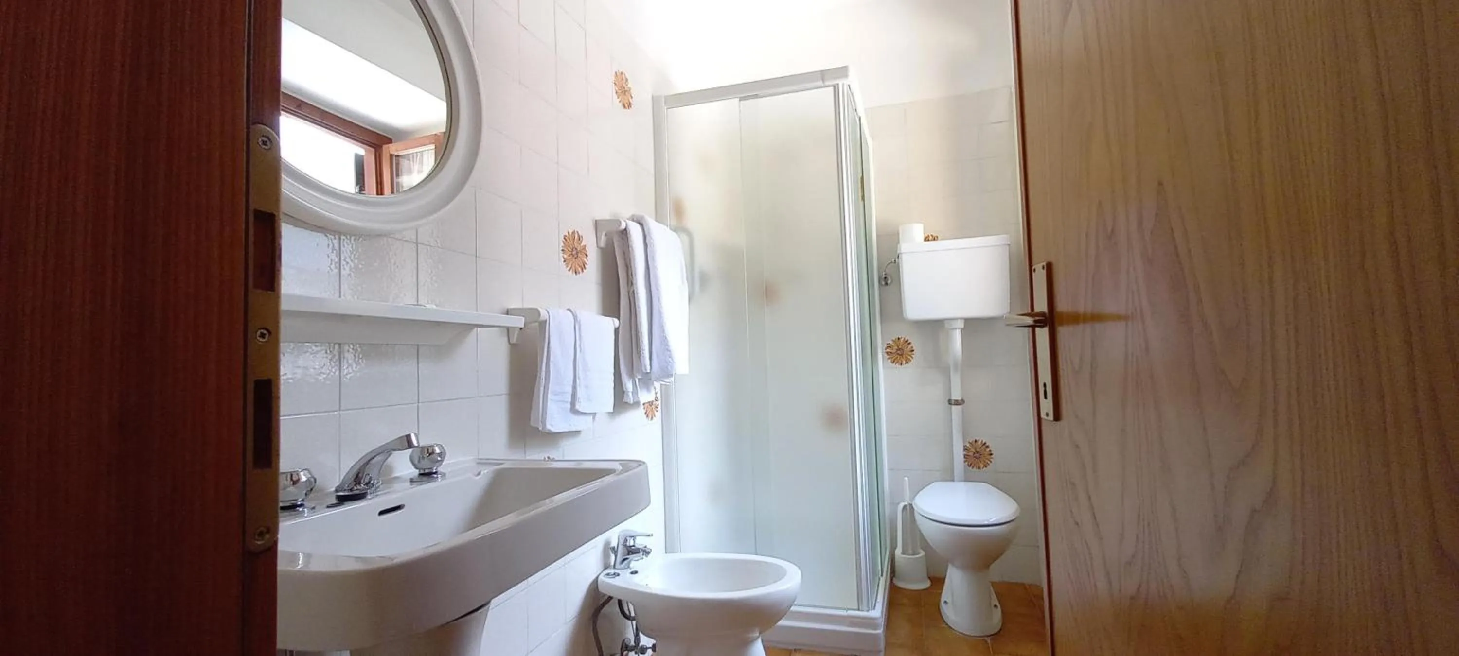 Bathroom in Hotel Paganella