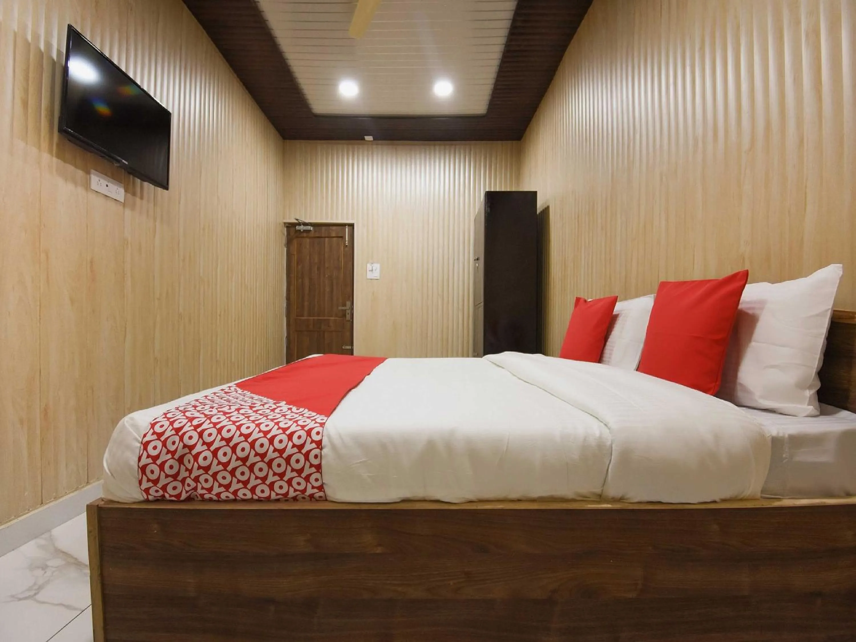 Bedroom, Bed in Hotel O New Delhi