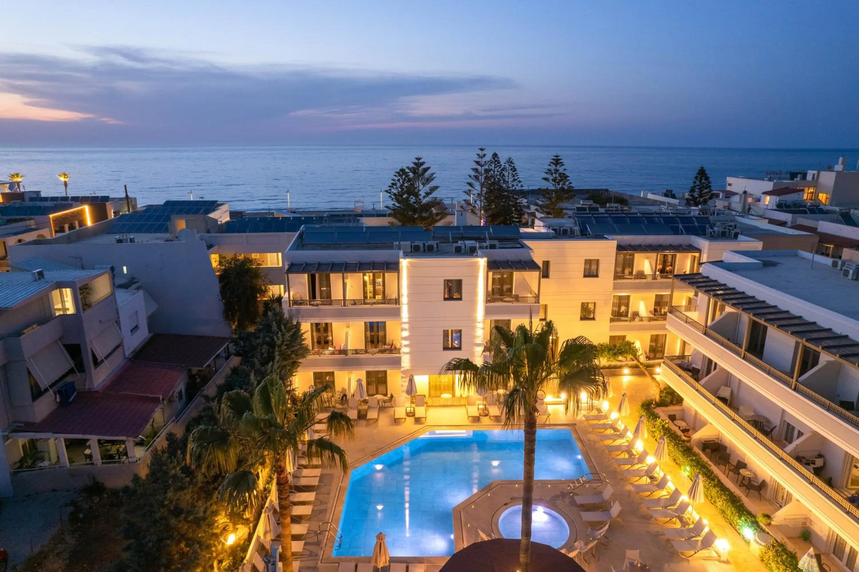 Night in Summer Dream