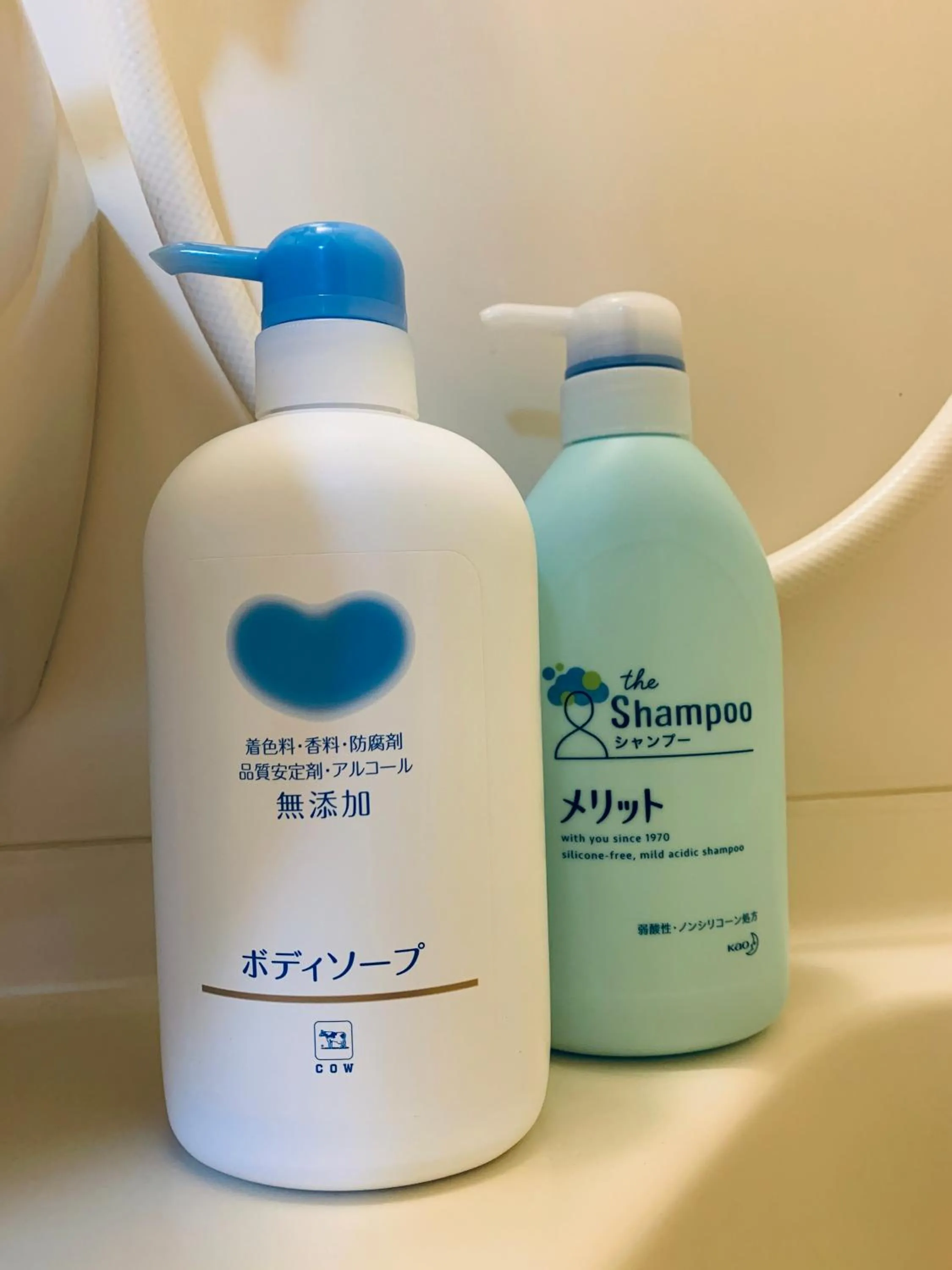 Decorative detail in Snow Elephant