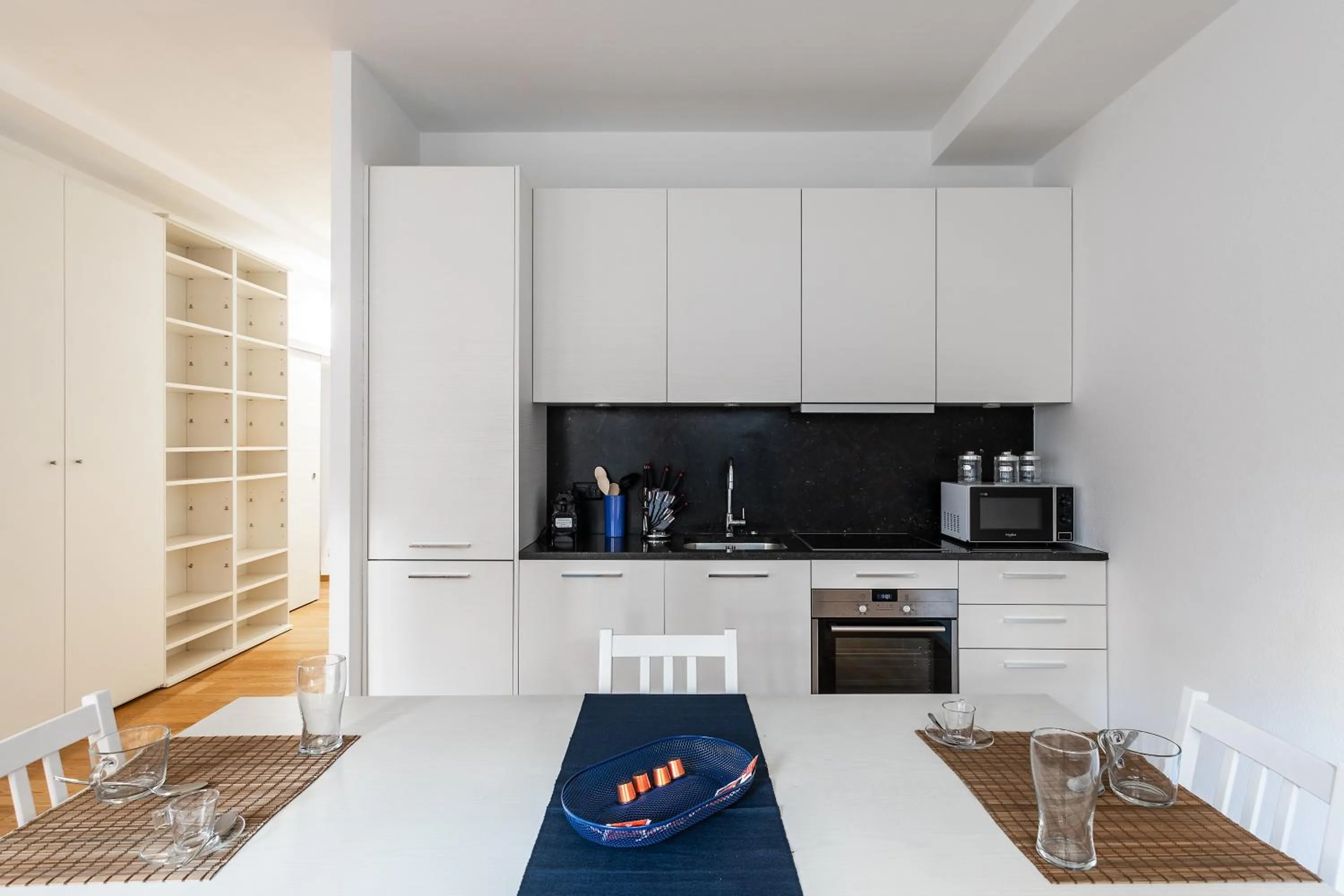 Coffee/tea facilities in Tigli Apartment by Quokka 360 - bright lakeside flat