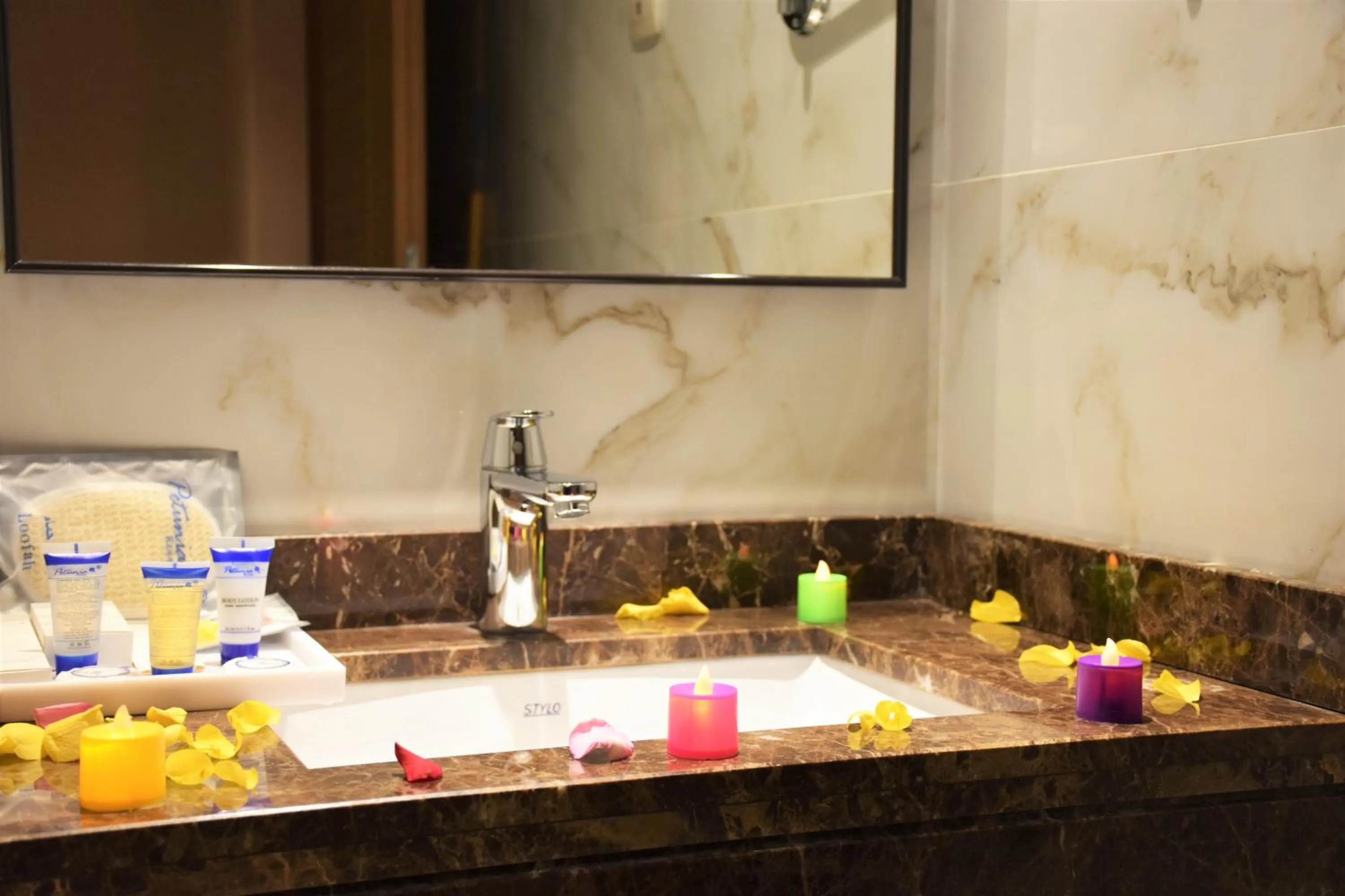 Bathroom in Midan Hotel & Suites Al Aziziya