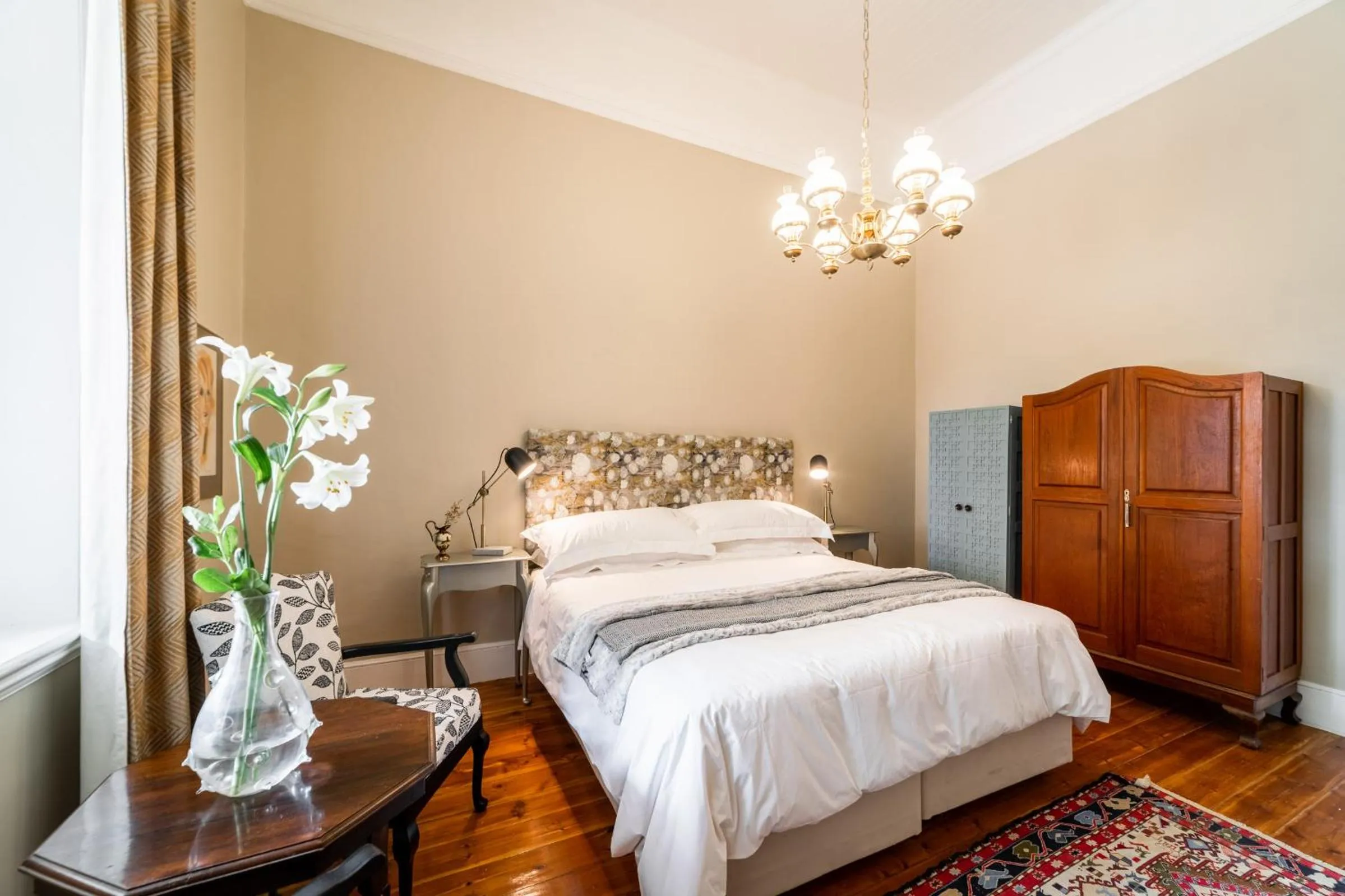 Bed in Welgeluk Feather Palace