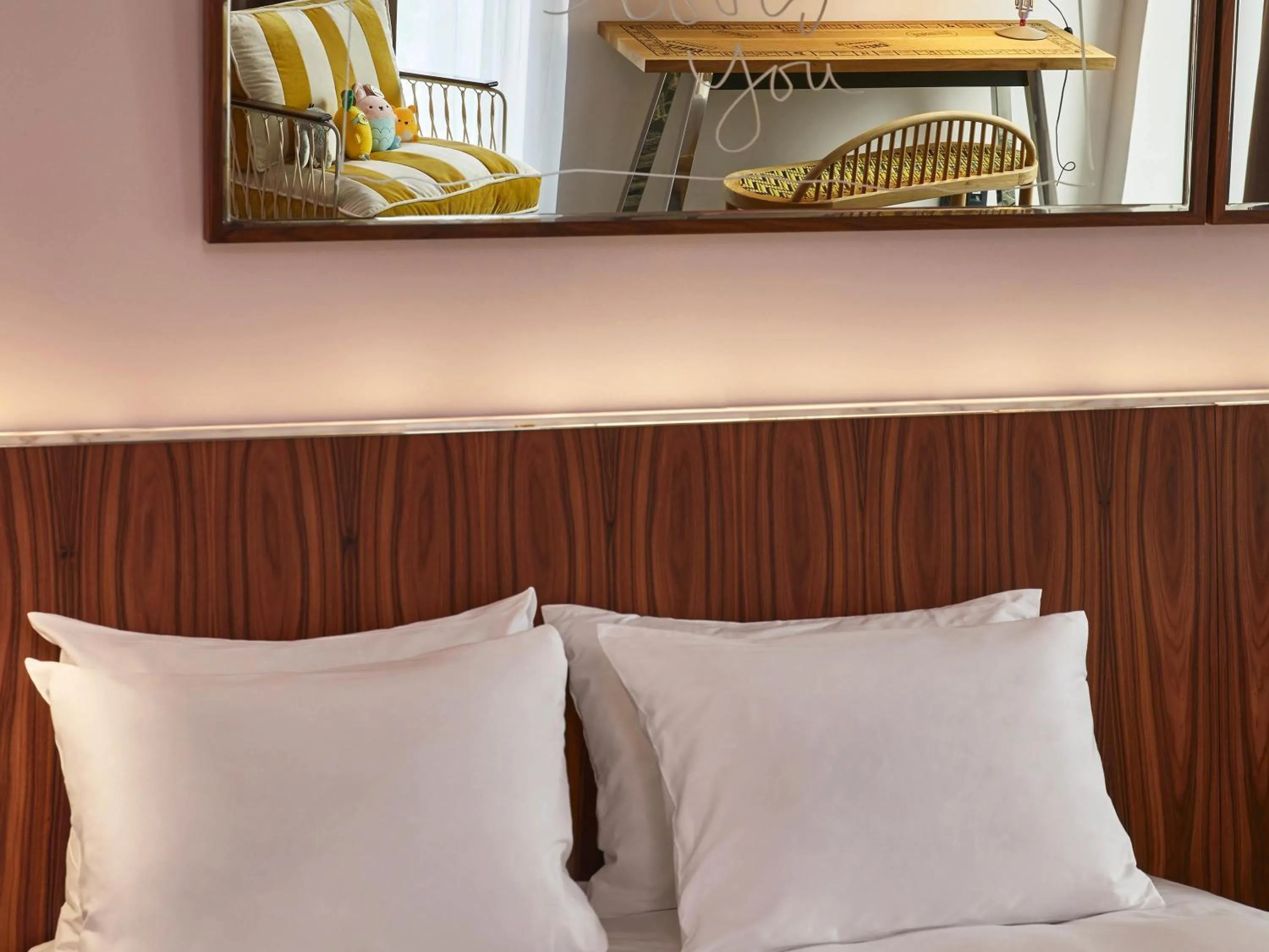 Bedroom in Mama Shelter Luxembourg