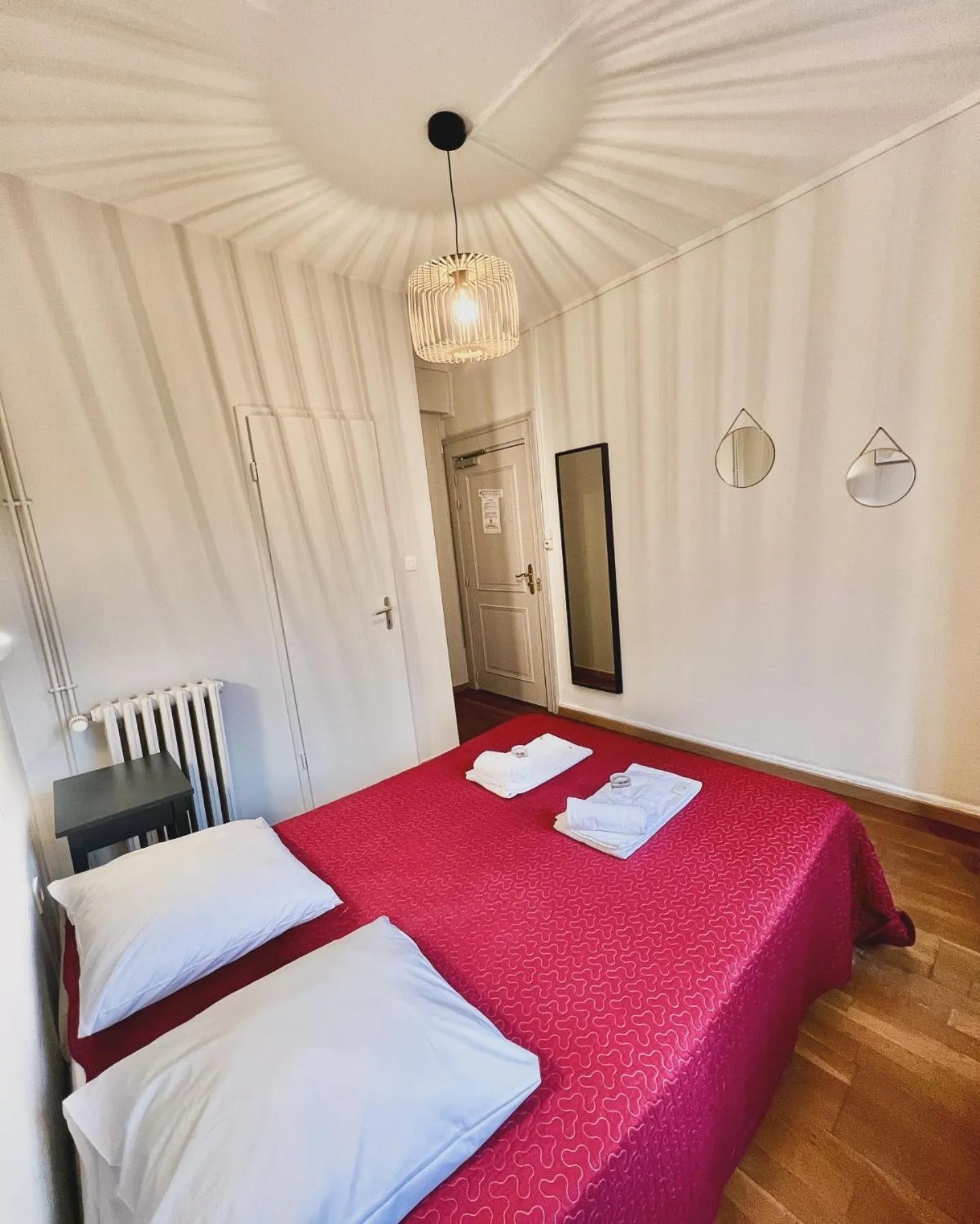 Bed in Hôtel Patricia - Strasbourg Hyper Centre