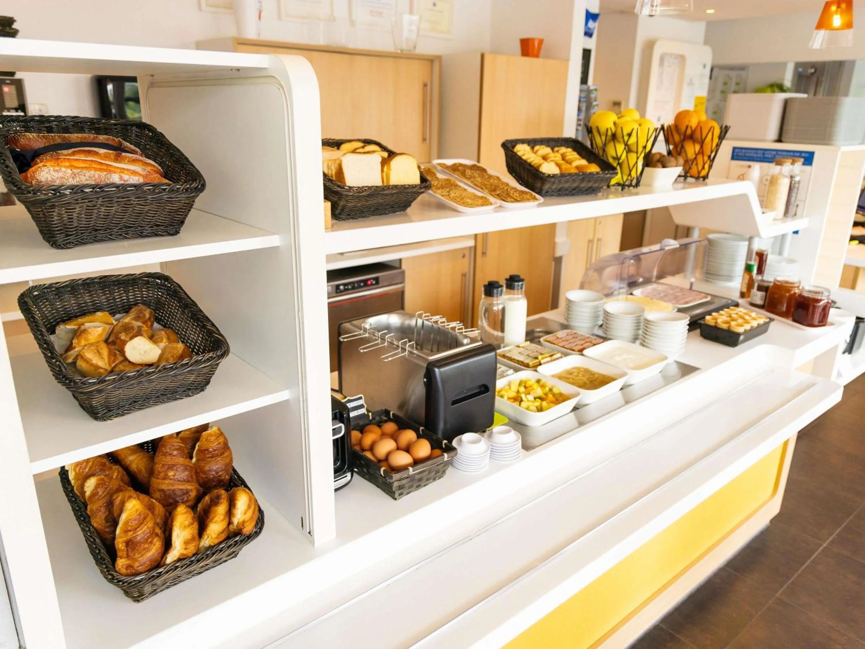 Property building in ibis budget Tours Nord