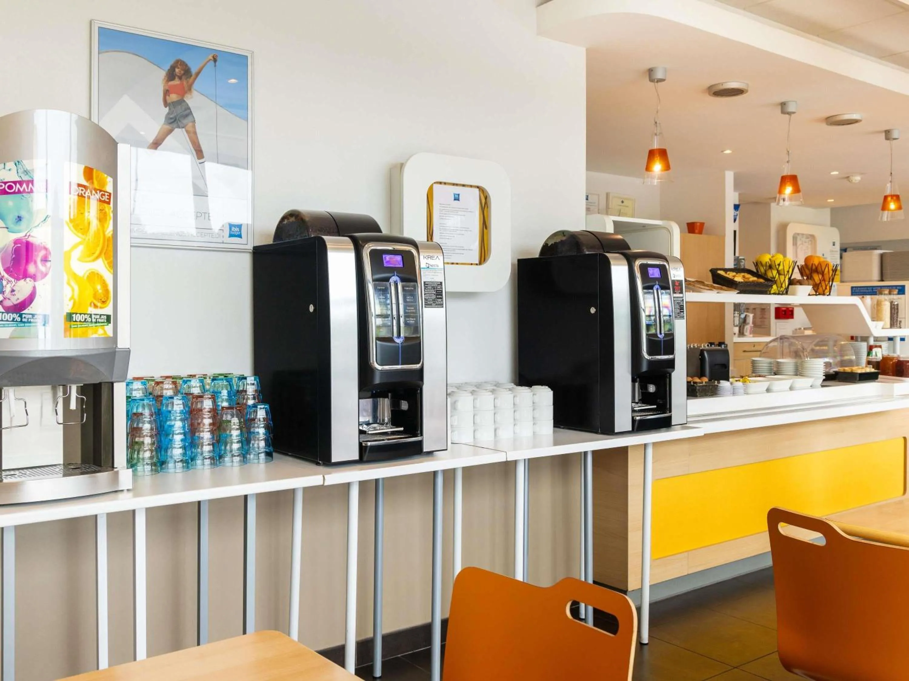 Breakfast in ibis budget Tours Nord