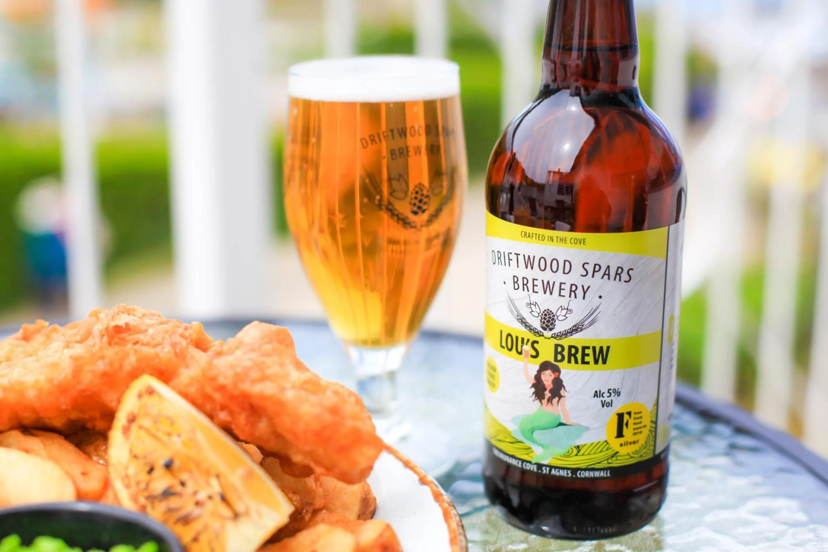 Food and drinks in Driftwood Spars