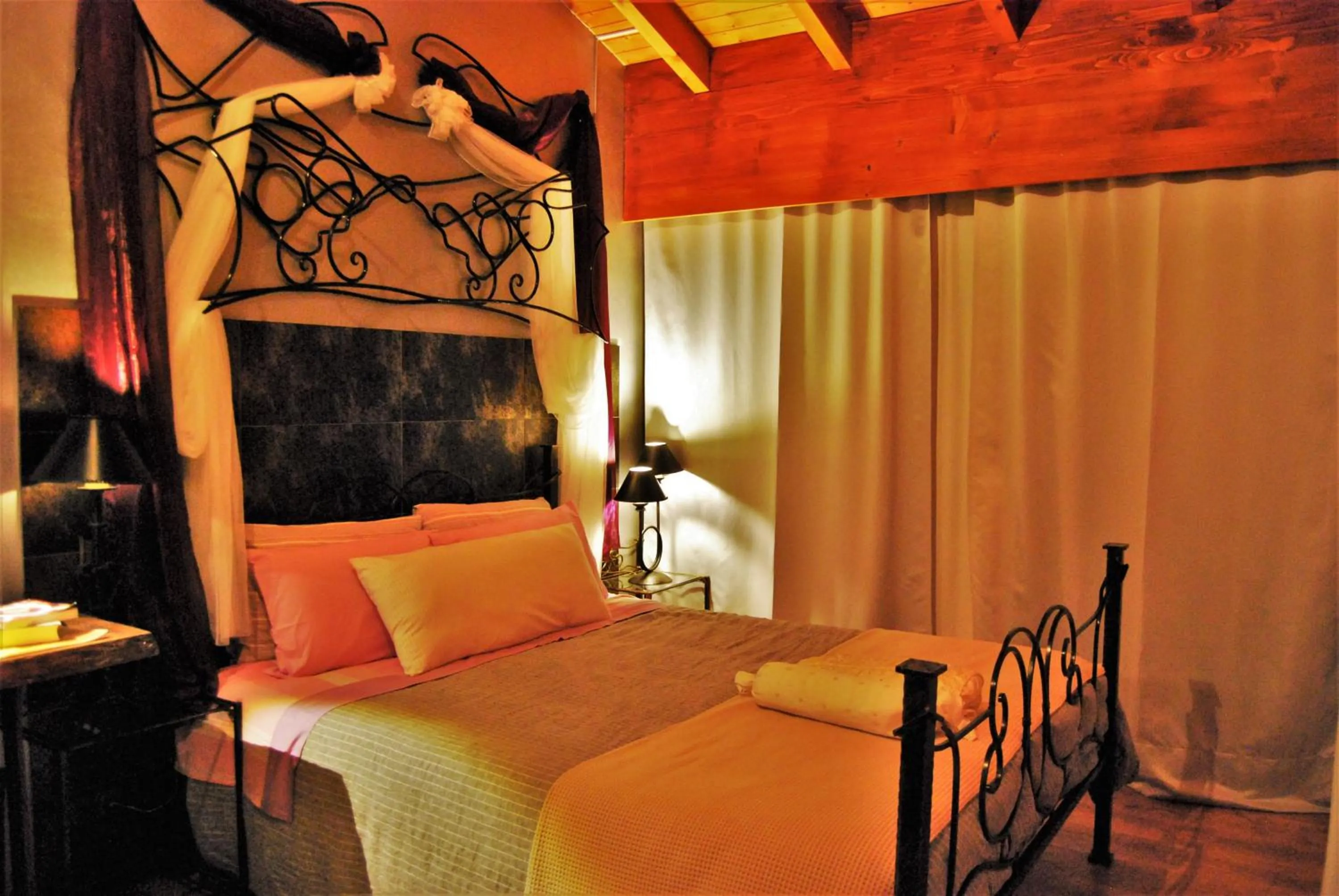 Bed in Quintinha D`Arga
