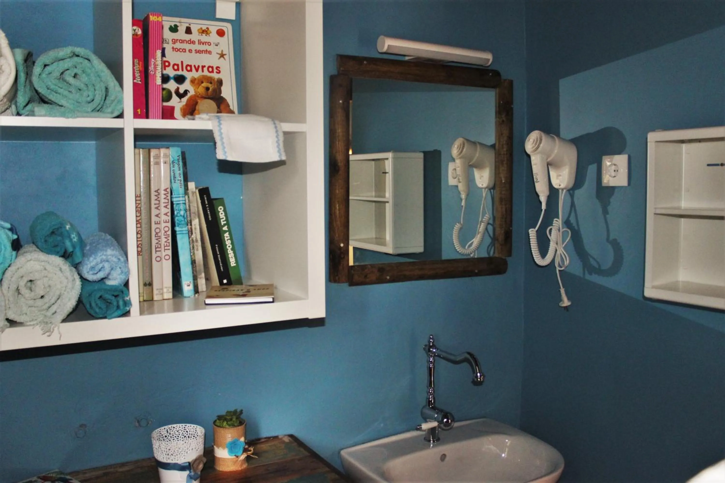Bathroom in Quintinha D`Arga