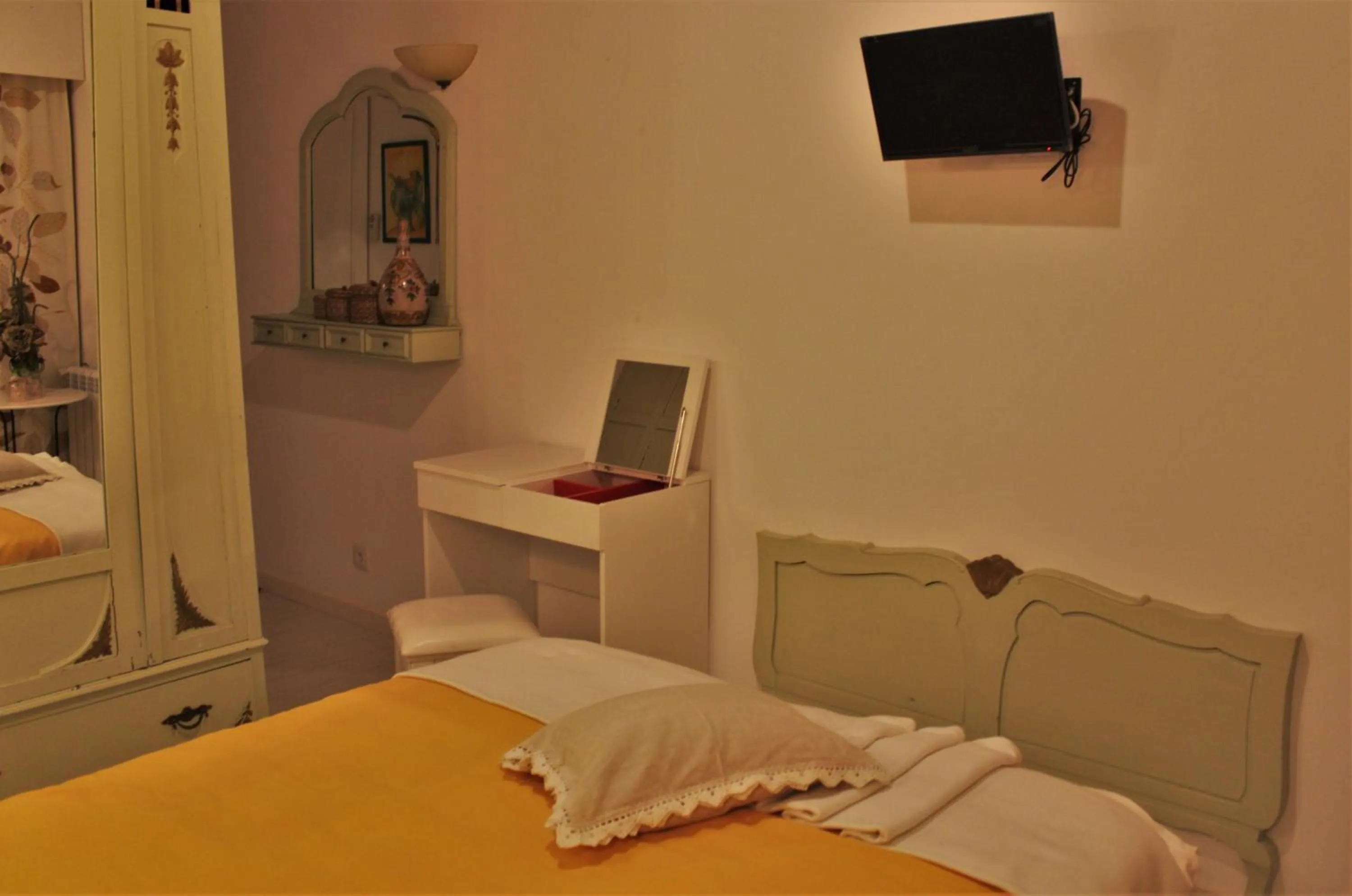 Double Room in Quintinha D`Arga