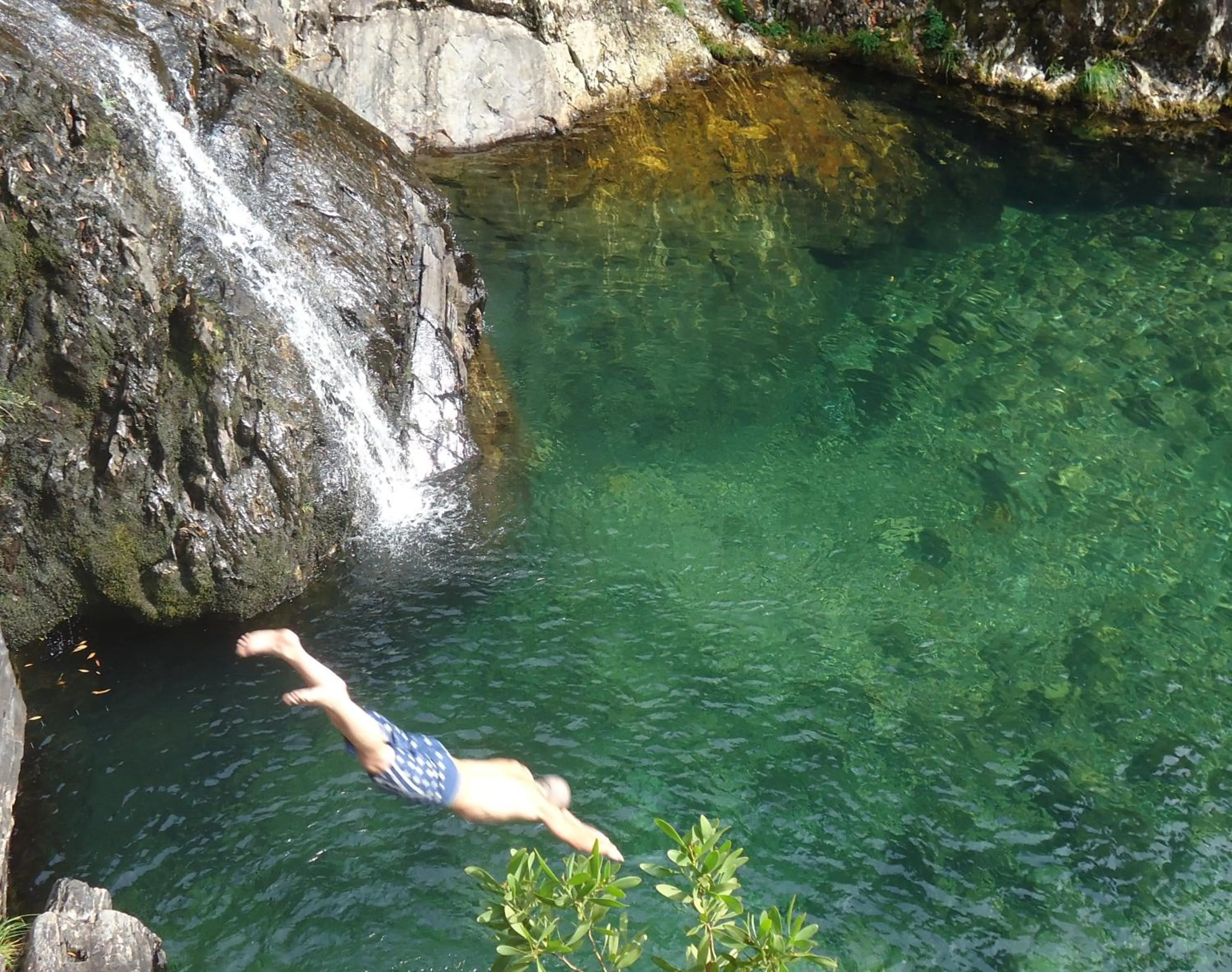 Diving in Quintinha D`Arga
