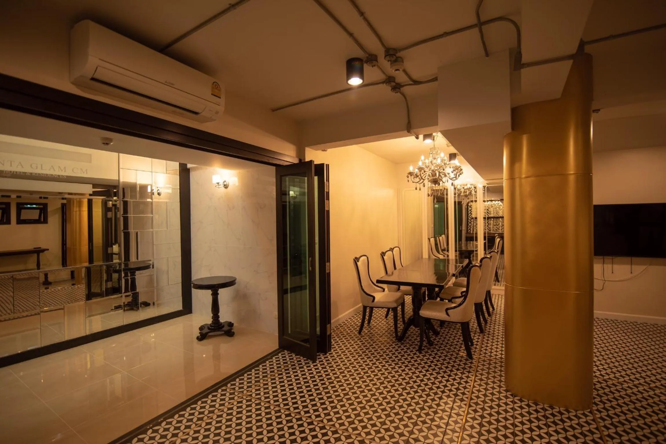 Nanta Glam CM Hotel & Residences