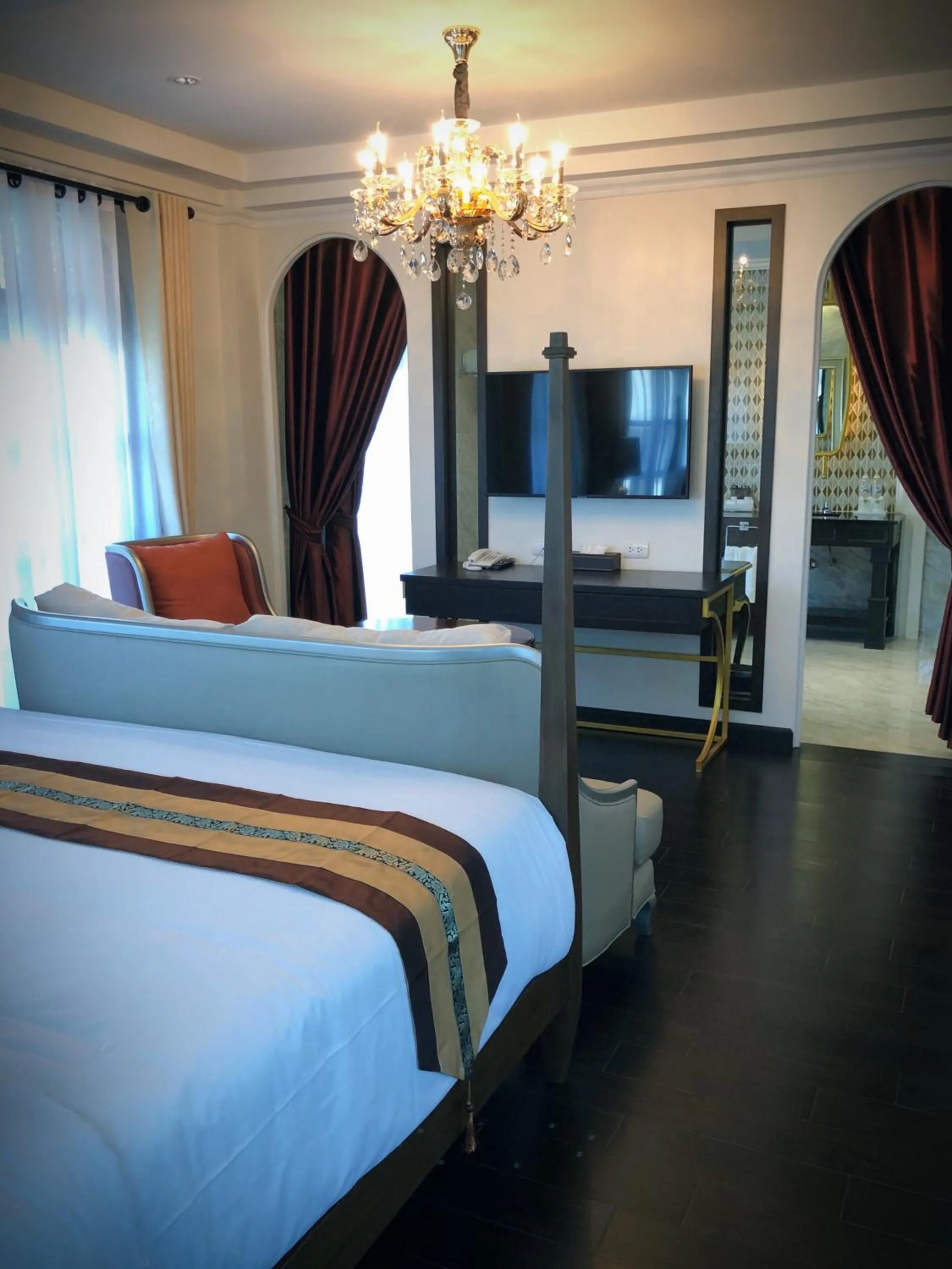 Bed in Nanta Glam CM Hotel & Residences