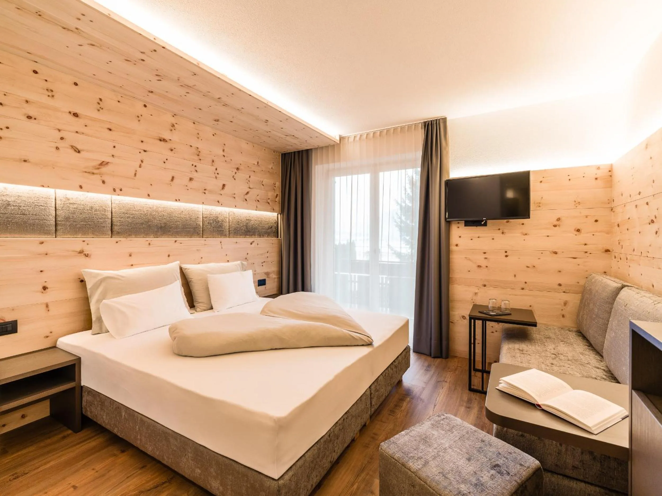 Photo of the whole room, Bed in Garni Zimmerhofer