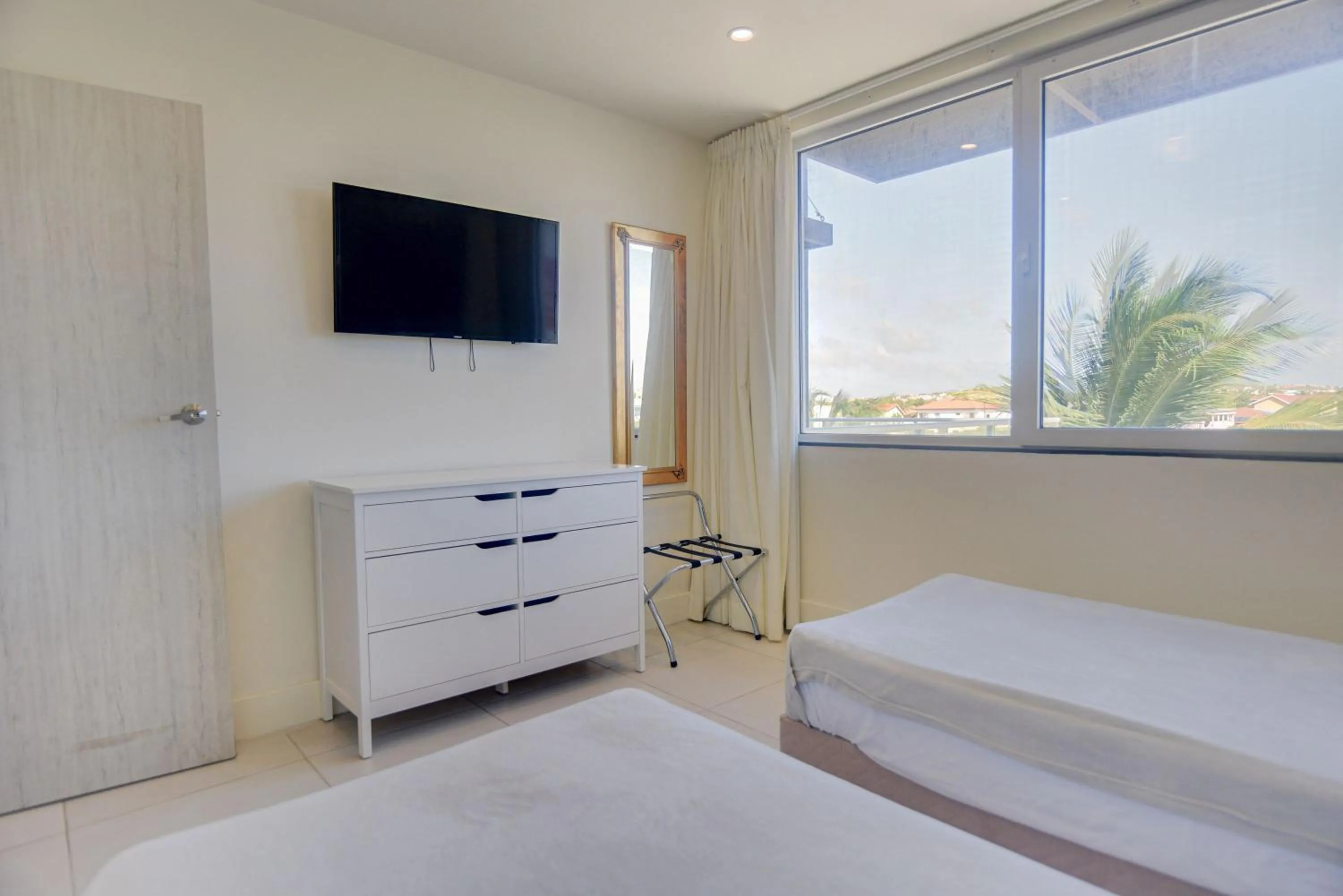 Bed in NEW ! Las Islas Condo # 8