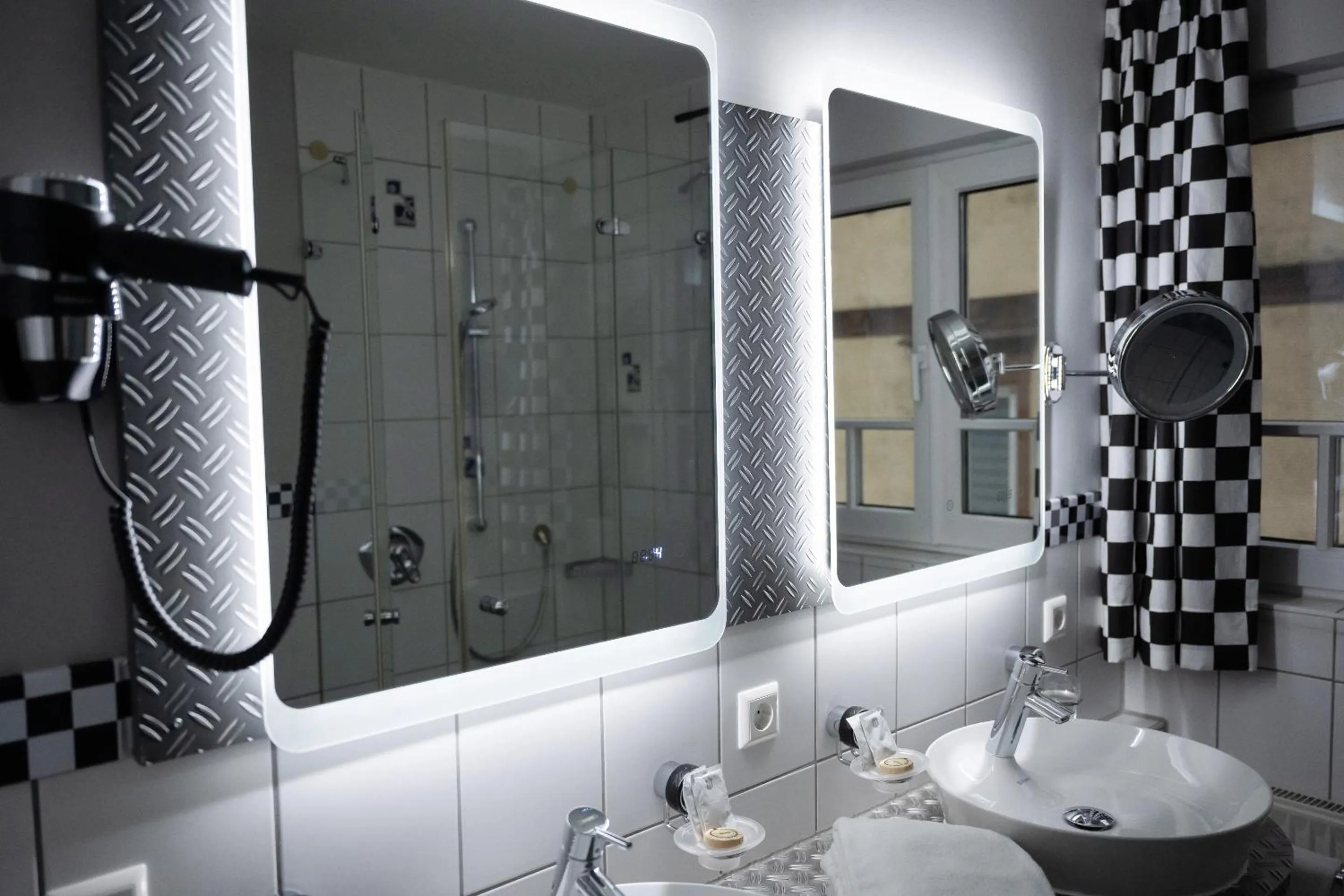 Bathroom in Motorworld Inn