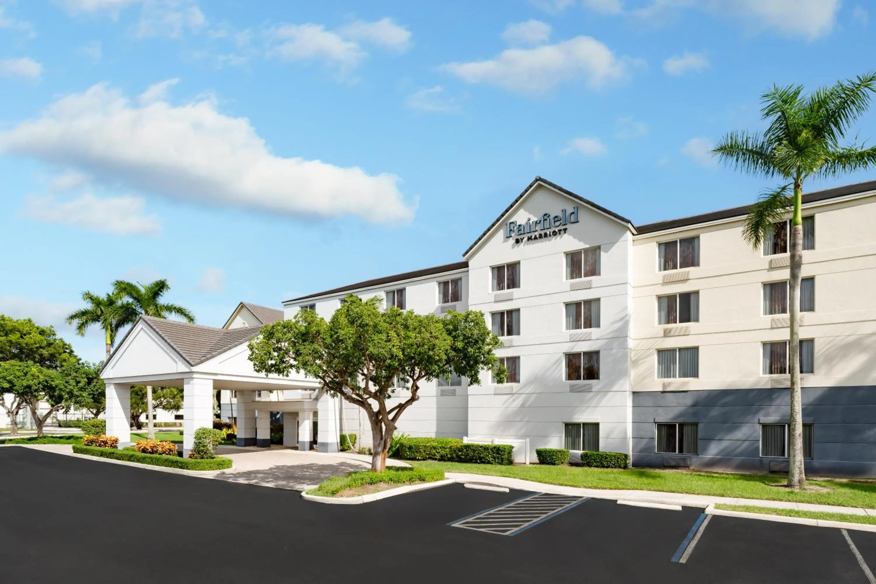 Property building in Fairfield Inn & Suites Boca Raton