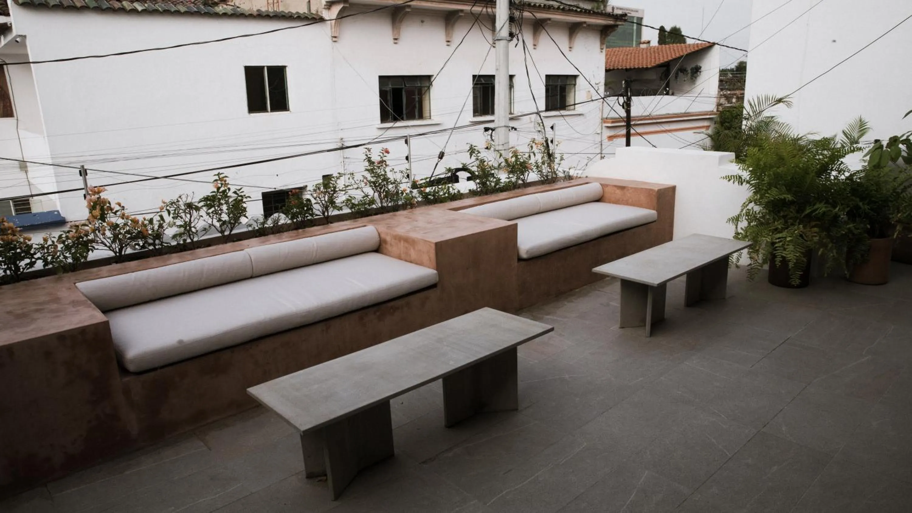 Balcony/Terrace in Casa Montore by Barrio Mexico