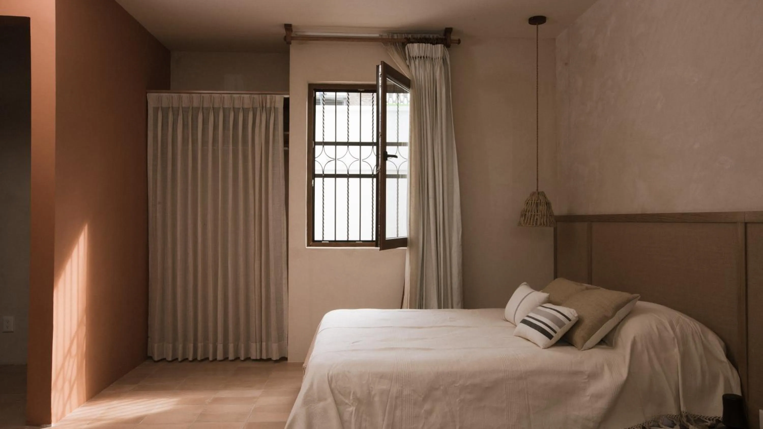 Bedroom, Bed in Casa Montore by Barrio Mexico