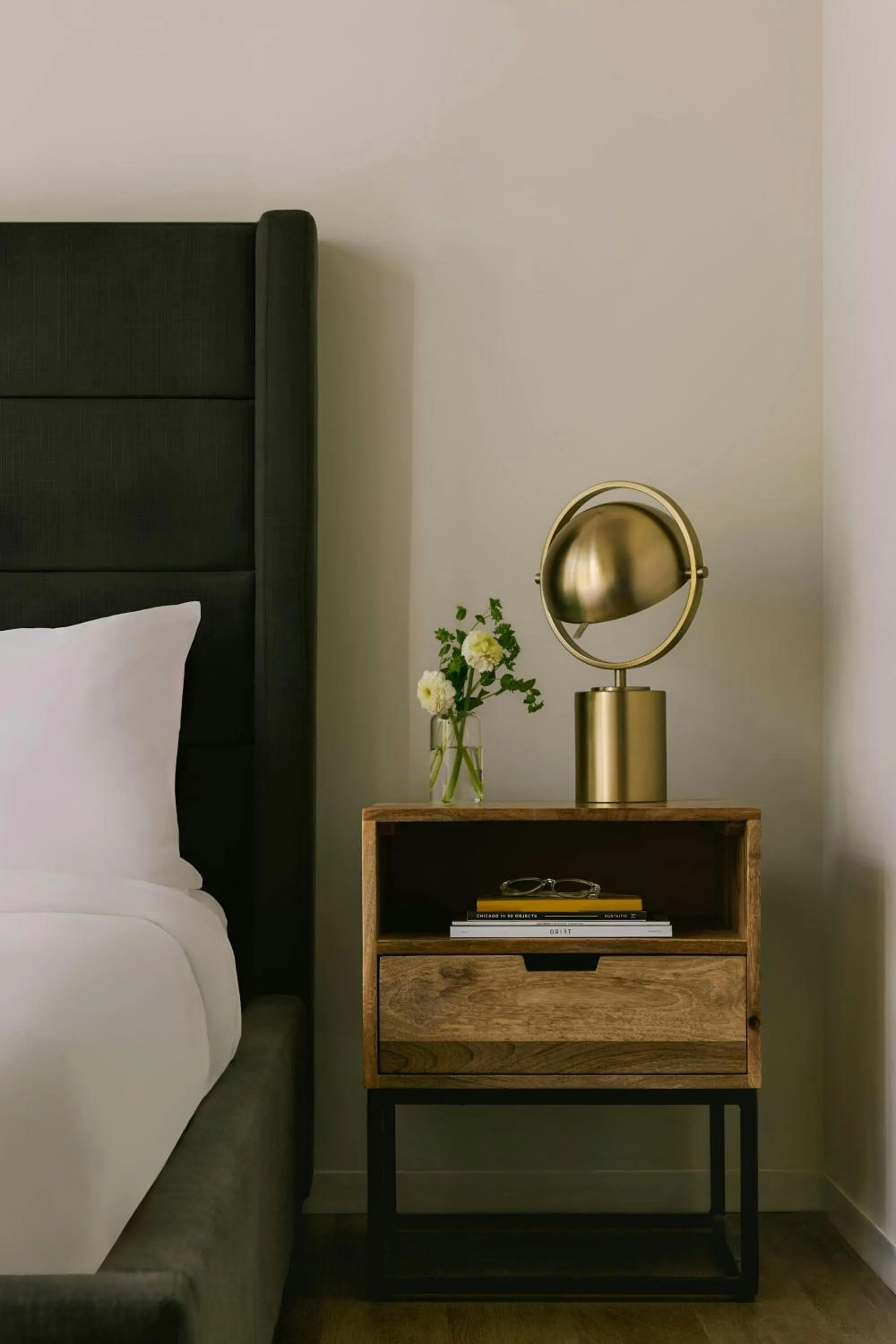 Bedroom, Bed in Sonder by Marriott Bonvoy South Wabash Apartments South Loop