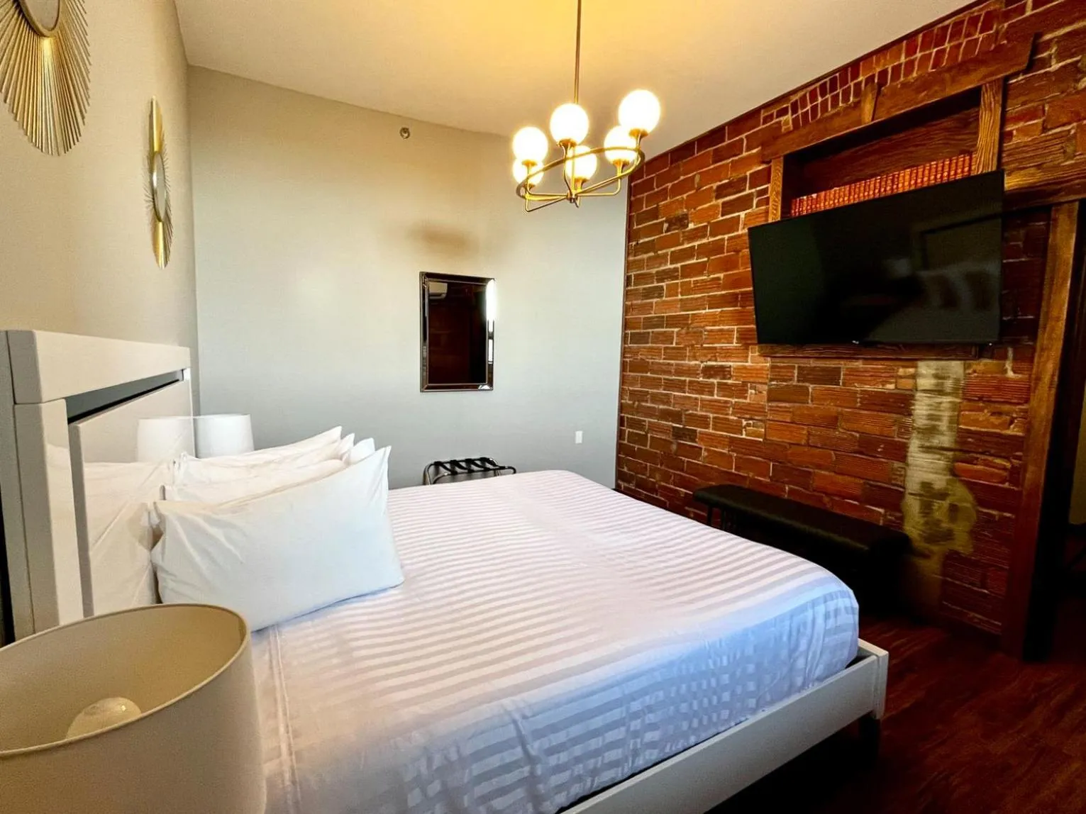 Bedroom, Bed in The Baker Hotel