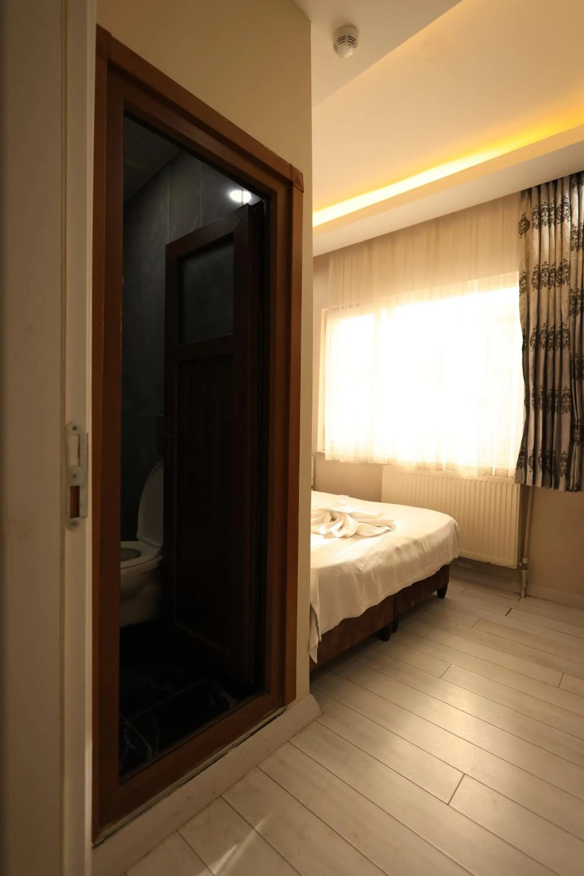 Photo of the whole room in HamzaBey Hotel