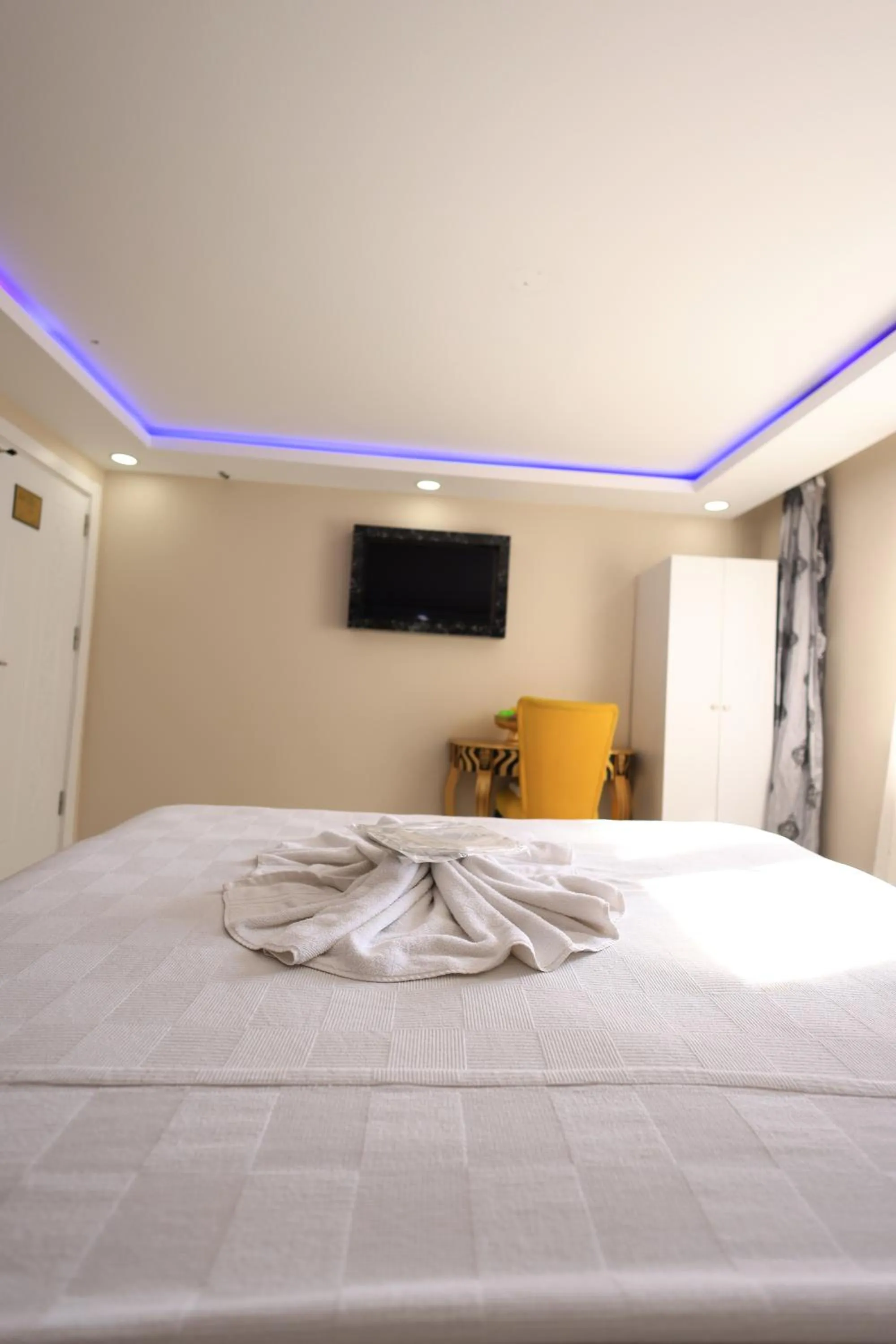 Photo of the whole room in HamzaBey Hotel