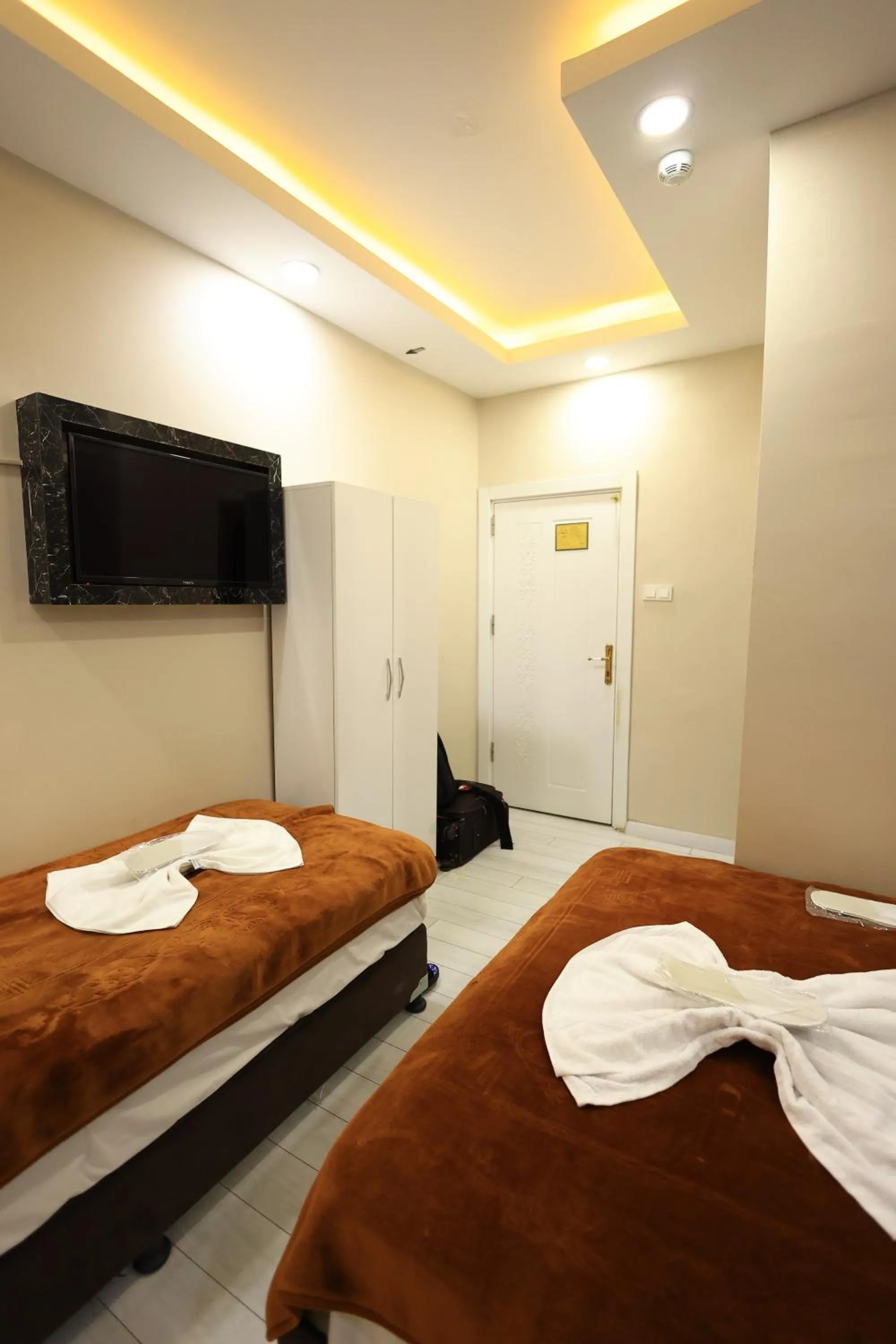 Photo of the whole room in HamzaBey Hotel